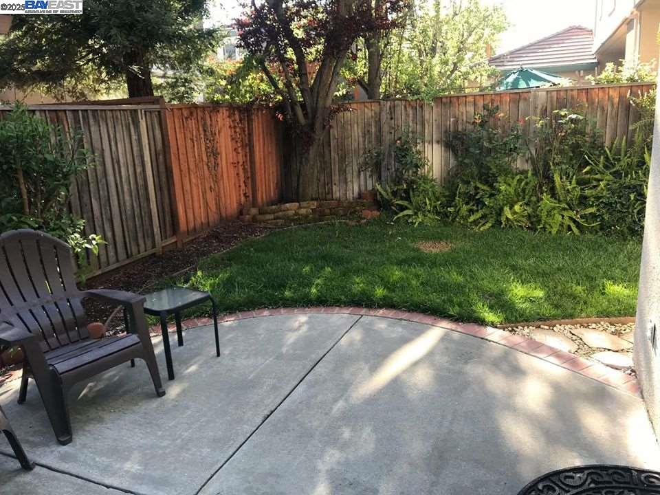 2173 LEAFCREST CMN, Livermore, California 94550, 4 Bedrooms Bedrooms, 8 Rooms Rooms,3 BathroomsBathrooms,Residential Lease,For Rent,2173 LEAFCREST CMN,41101557