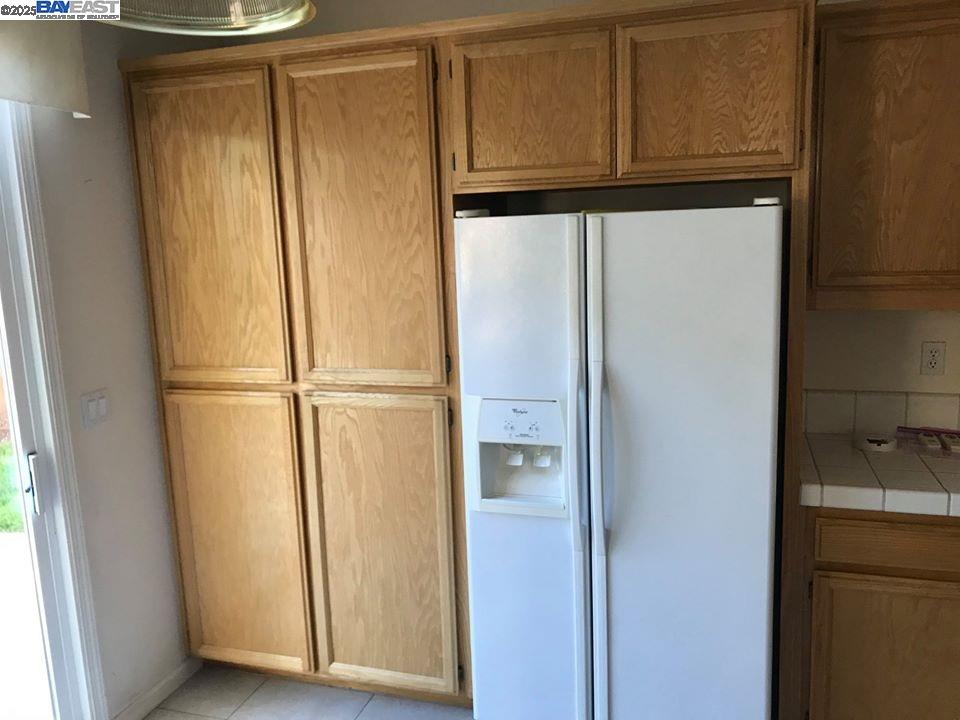 2173 LEAFCREST CMN, Livermore, California 94550, 4 Bedrooms Bedrooms, 8 Rooms Rooms,3 BathroomsBathrooms,Residential Lease,For Rent,2173 LEAFCREST CMN,41101557