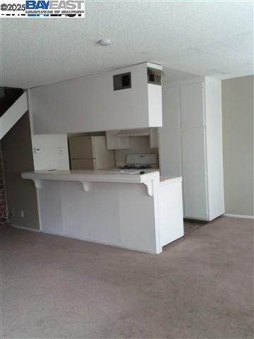 2110 Arroyo Ct # 3, Pleasanton, California 94588, 2 Bedrooms Bedrooms, ,1 BathroomBathrooms,Residential Lease,For Rent,2110 Arroyo Ct # 3,41101559