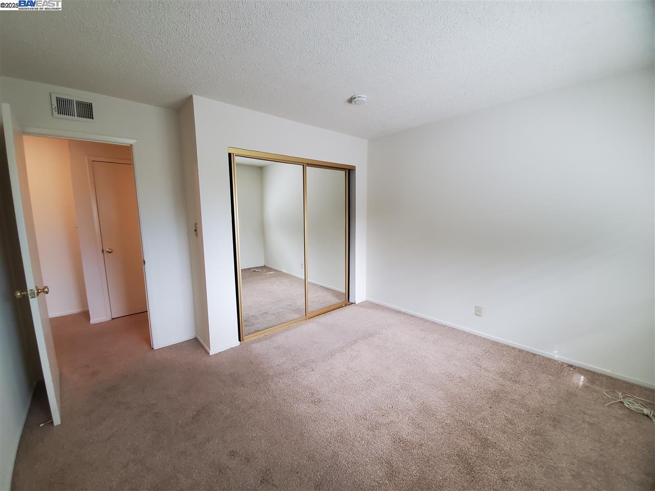 2255 Segundo Ct # 4, Pleasanton, California 94588, 2 Bedrooms Bedrooms, ,1 BathroomBathrooms,Residential Lease,For Rent,2255 Segundo Ct # 4,41101563