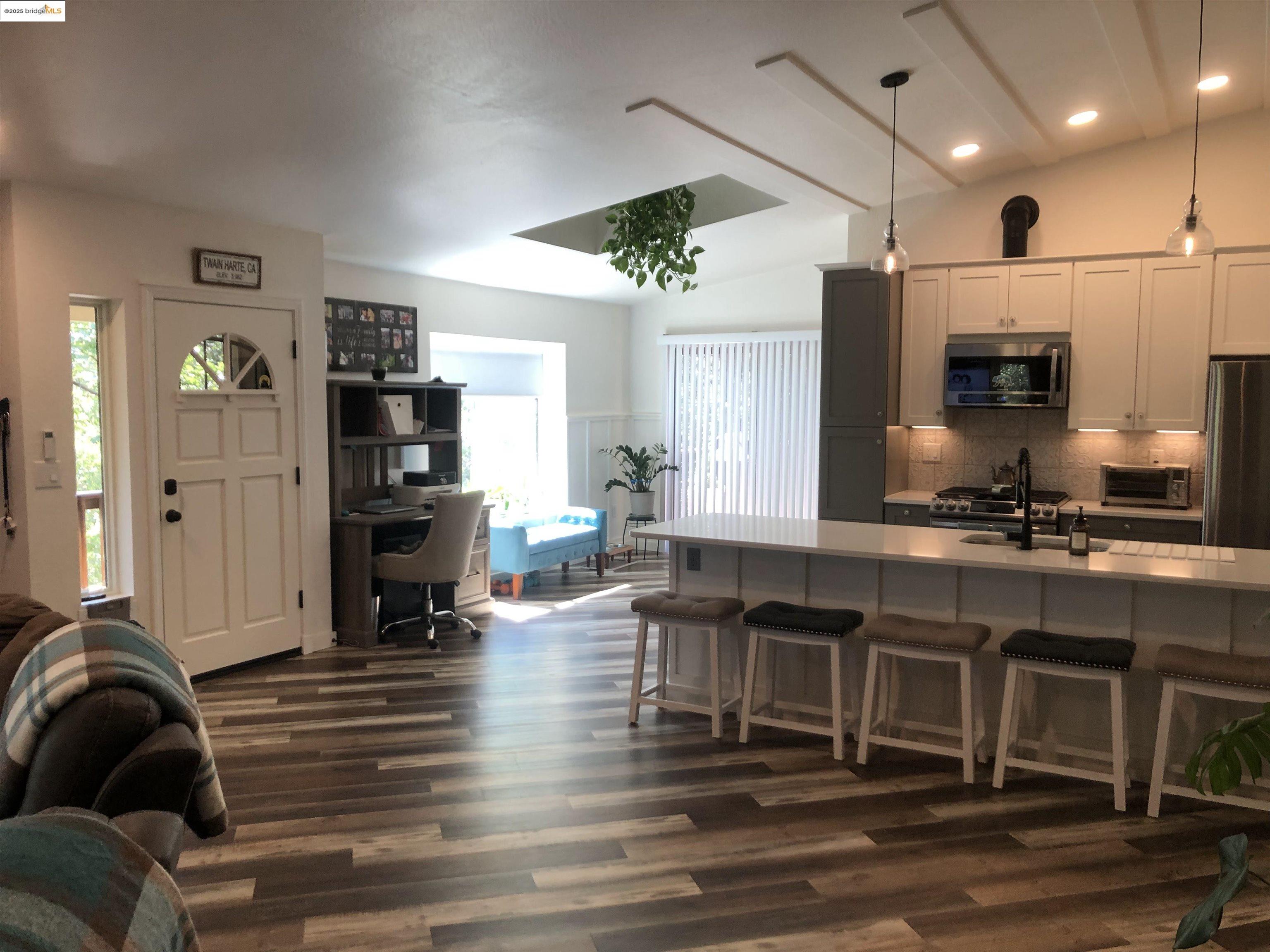 Detail Gallery Image 14 of 36 For 19080 Tiffeni Dr., Twain Harte,  CA 95383 - 3 Beds | 2 Baths