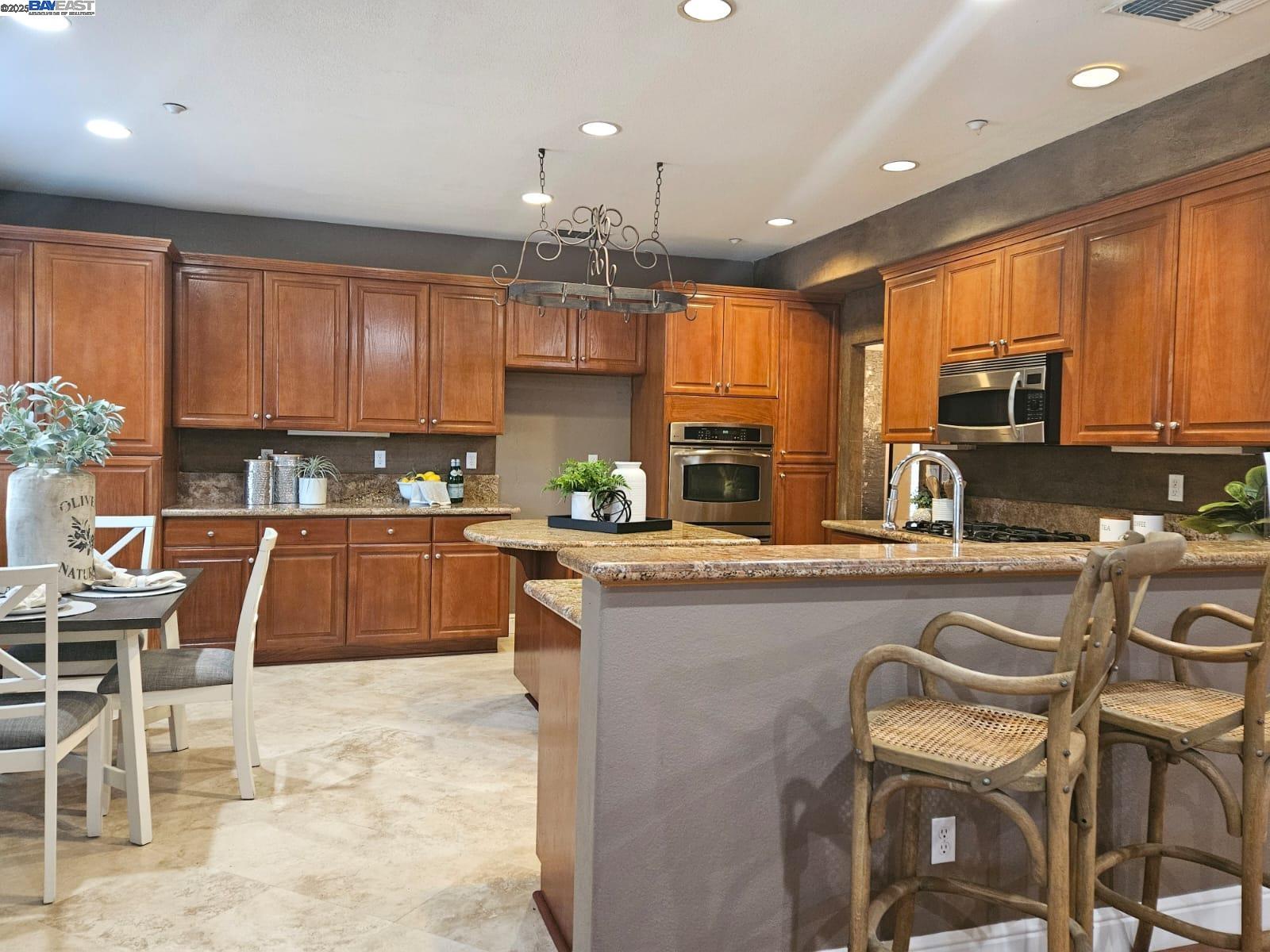 1428 Legend Ln, Brentwood, California 94513, 5 Bedrooms Bedrooms, 11 Rooms Rooms,3 BathroomsBathrooms,Residential Lease,For Rent,1428 Legend Ln,41101567