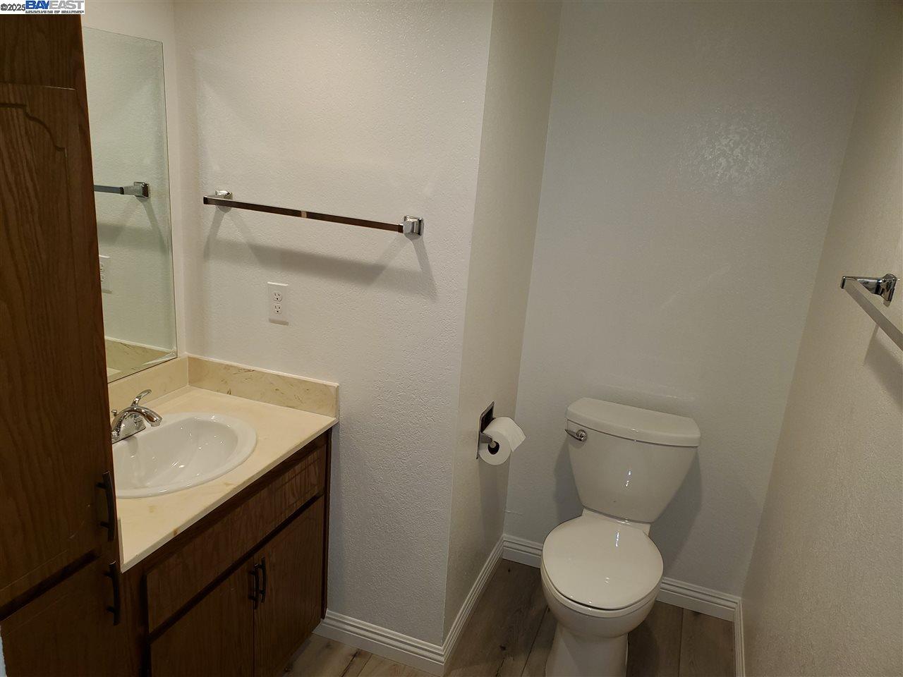 441 Puerto Pl, Hayward, California 94541, 2 Bedrooms Bedrooms, 5 Rooms Rooms,2 BathroomsBathrooms,Residential Lease,For Rent,441 Puerto Pl,41101569