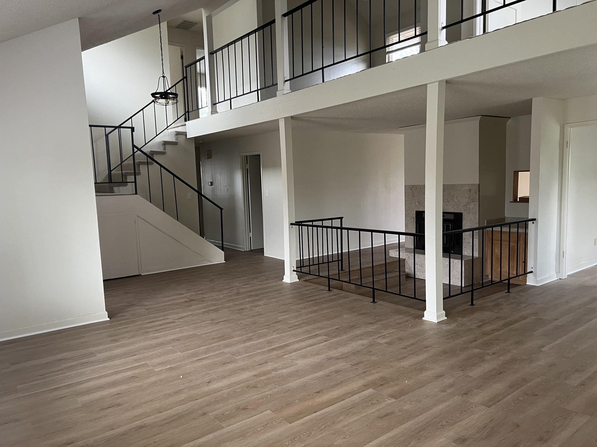 Detail Gallery Image 2 of 30 For Century Way, Danville,  CA 94526-5336 - 6 Beds | 3 Baths