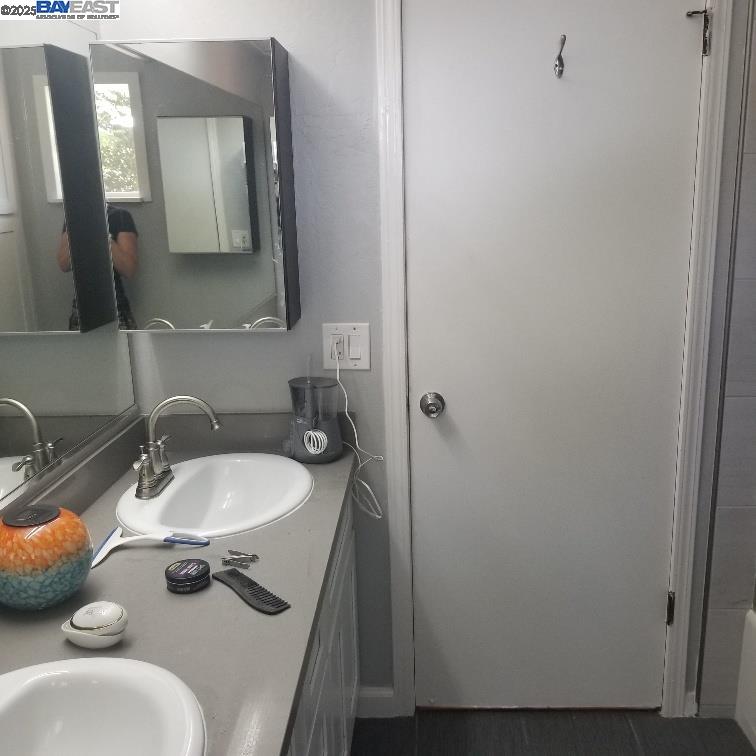 821 Century Way, Danville, California 94526, 6 Bedrooms Bedrooms, 10 Rooms Rooms,3 BathroomsBathrooms,Residential Lease,For Rent,821 Century Way,41101570