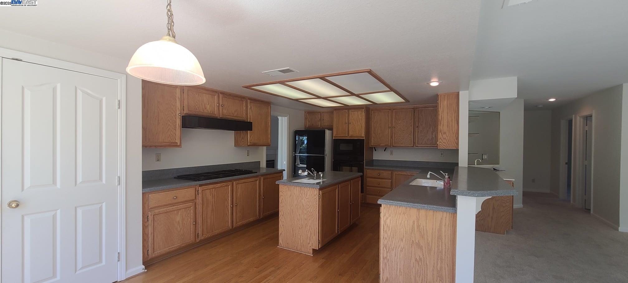 232 Chatham Ter, Danville, California 94506, 4 Bedrooms Bedrooms, 9 Rooms Rooms,3 BathroomsBathrooms,Residential Lease,For Rent,232 Chatham Ter,41101571