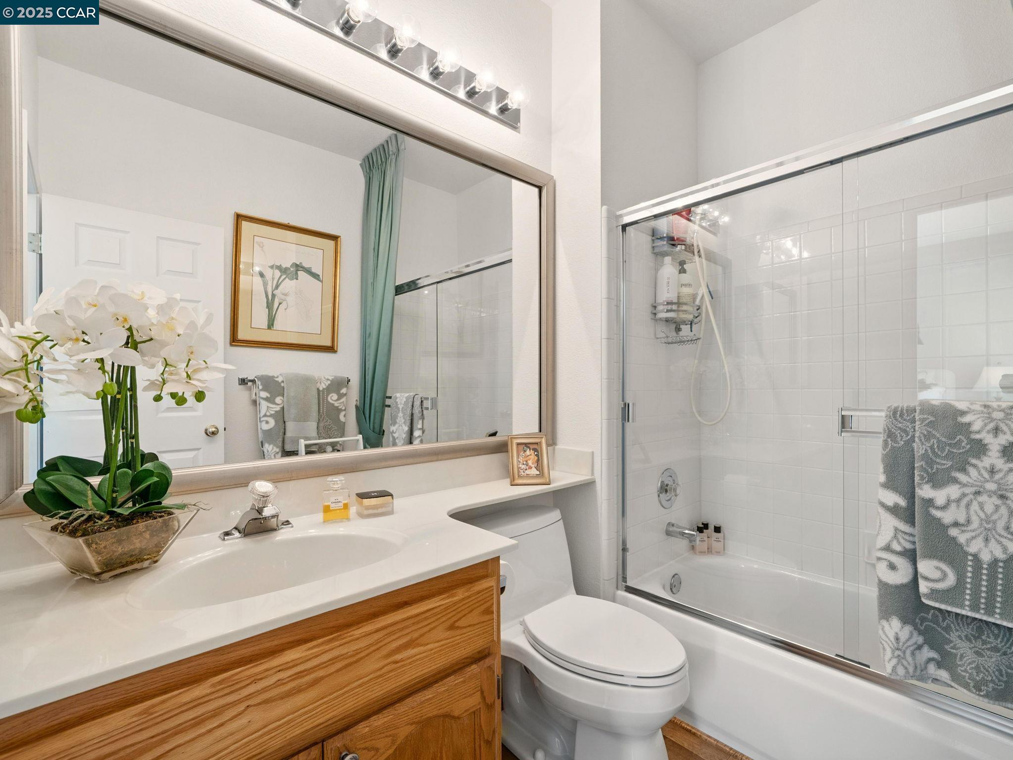 Detail Gallery Image 23 of 34 For 1923 Eagle Peak Ave, Clayton,  CA 94517 - 2 Beds | 2/1 Baths