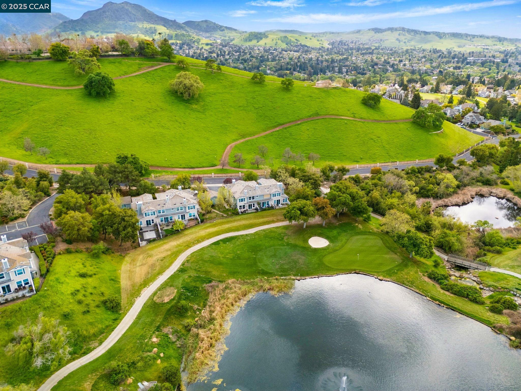 Detail Gallery Image 30 of 34 For 1923 Eagle Peak Ave, Clayton,  CA 94517 - 2 Beds | 2/1 Baths