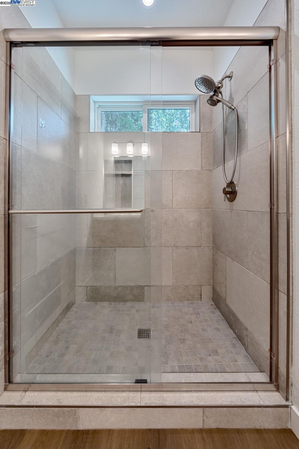 Detail Gallery Image 14 of 29 For 5579 Glen Dr, Foresthill,  CA 95631 - 3 Beds | 2 Baths