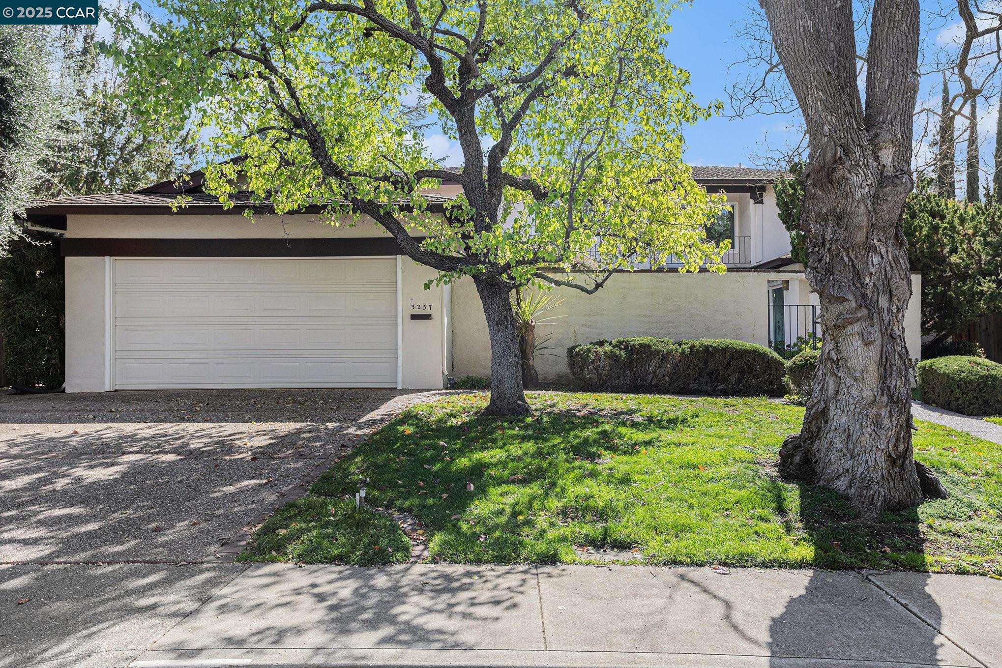 Detail Gallery Image 1 of 1 For 3257 Inverness Dr, Walnut Creek,  CA 94598 - 5 Beds | 3/1 Baths