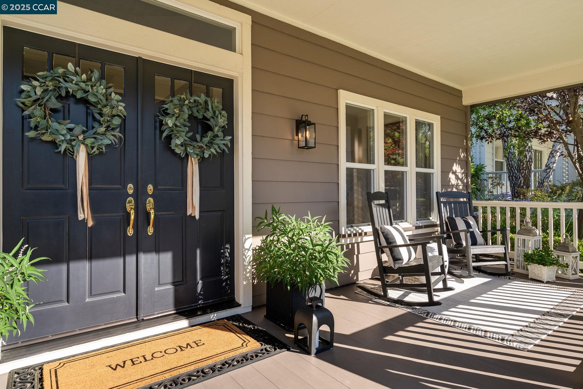 Detail Gallery Image 2 of 52 For 108 Shadewell Dr, Danville,  CA 94506 - 4 Beds | 3/1 Baths