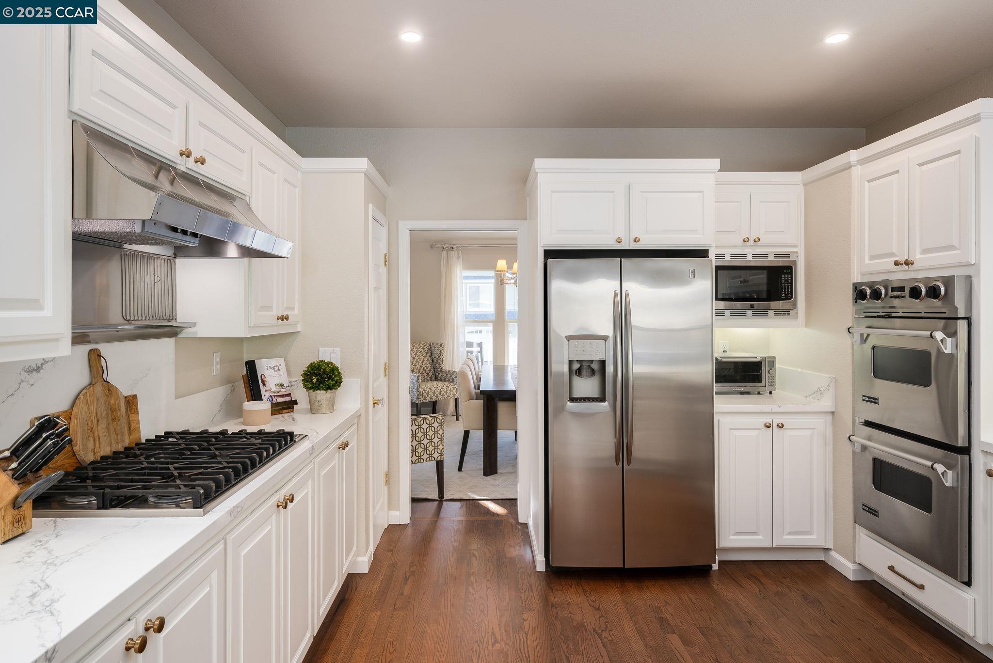 Detail Gallery Image 15 of 52 For 108 Shadewell Dr, Danville,  CA 94506 - 4 Beds | 3/1 Baths