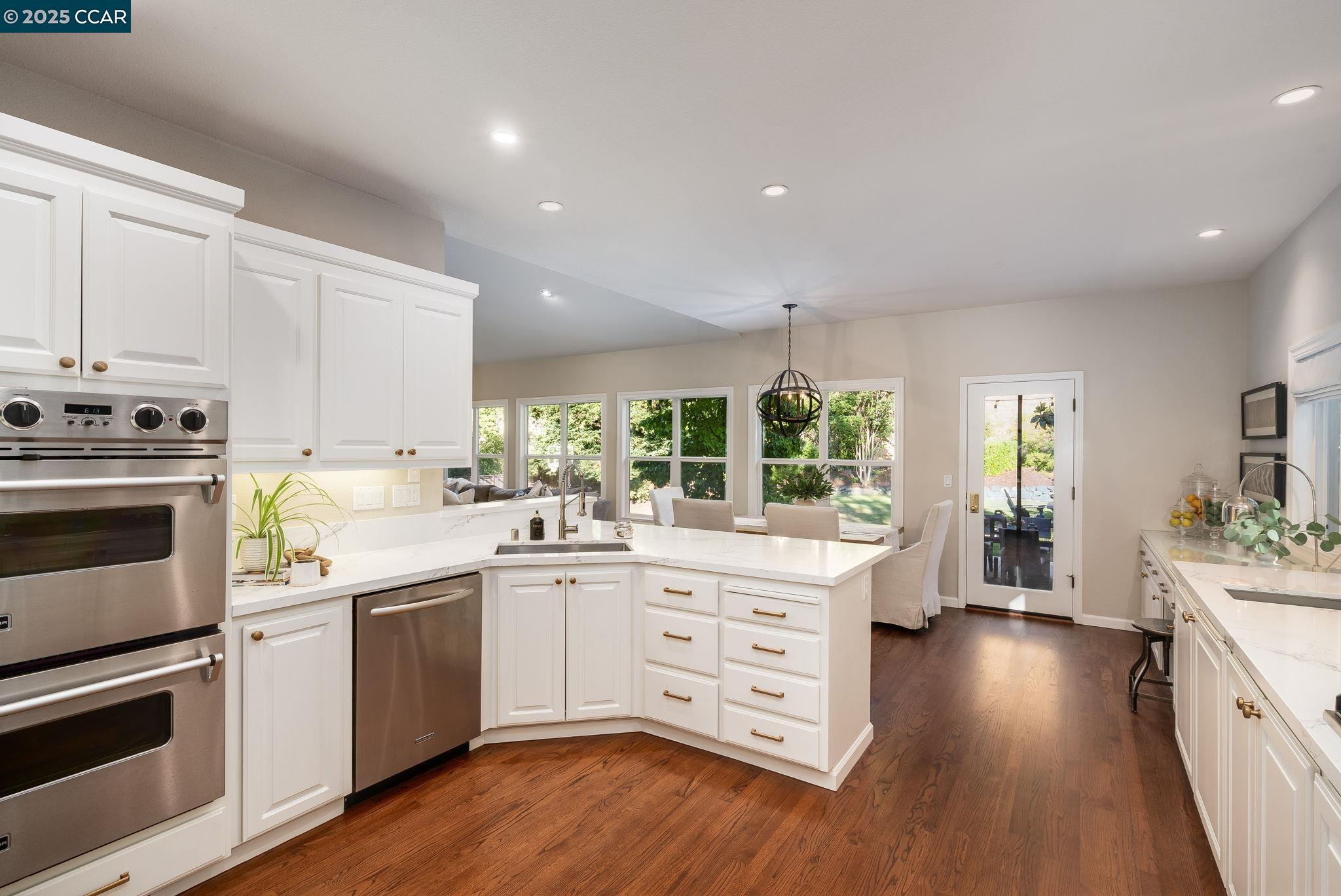 Detail Gallery Image 17 of 52 For 108 Shadewell Dr, Danville,  CA 94506 - 4 Beds | 3/1 Baths