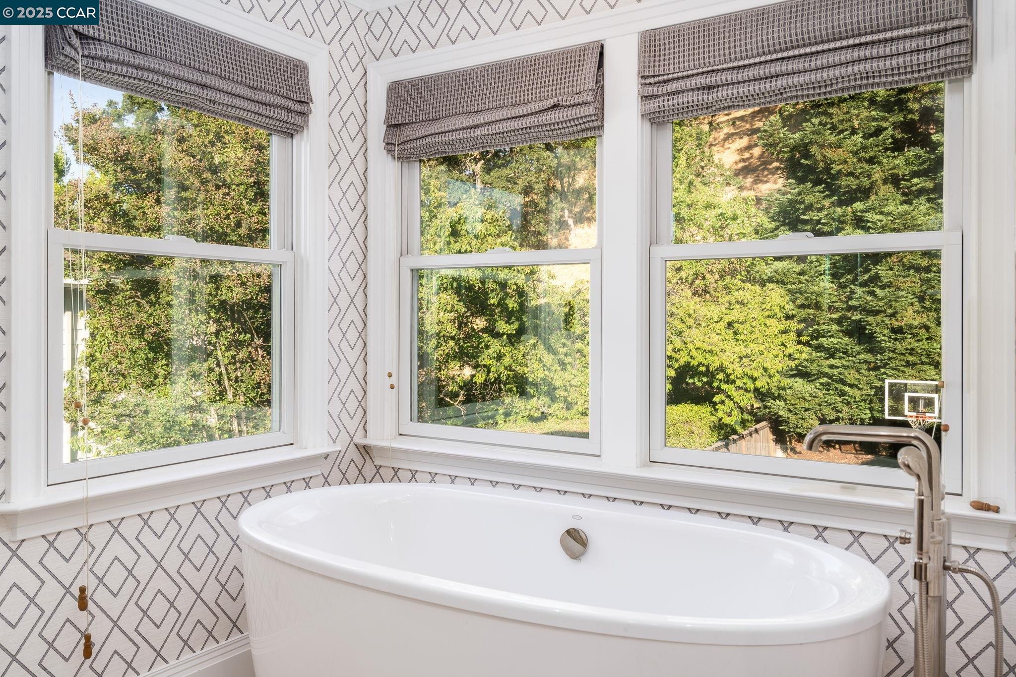 Detail Gallery Image 26 of 52 For 108 Shadewell Dr, Danville,  CA 94506 - 4 Beds | 3/1 Baths