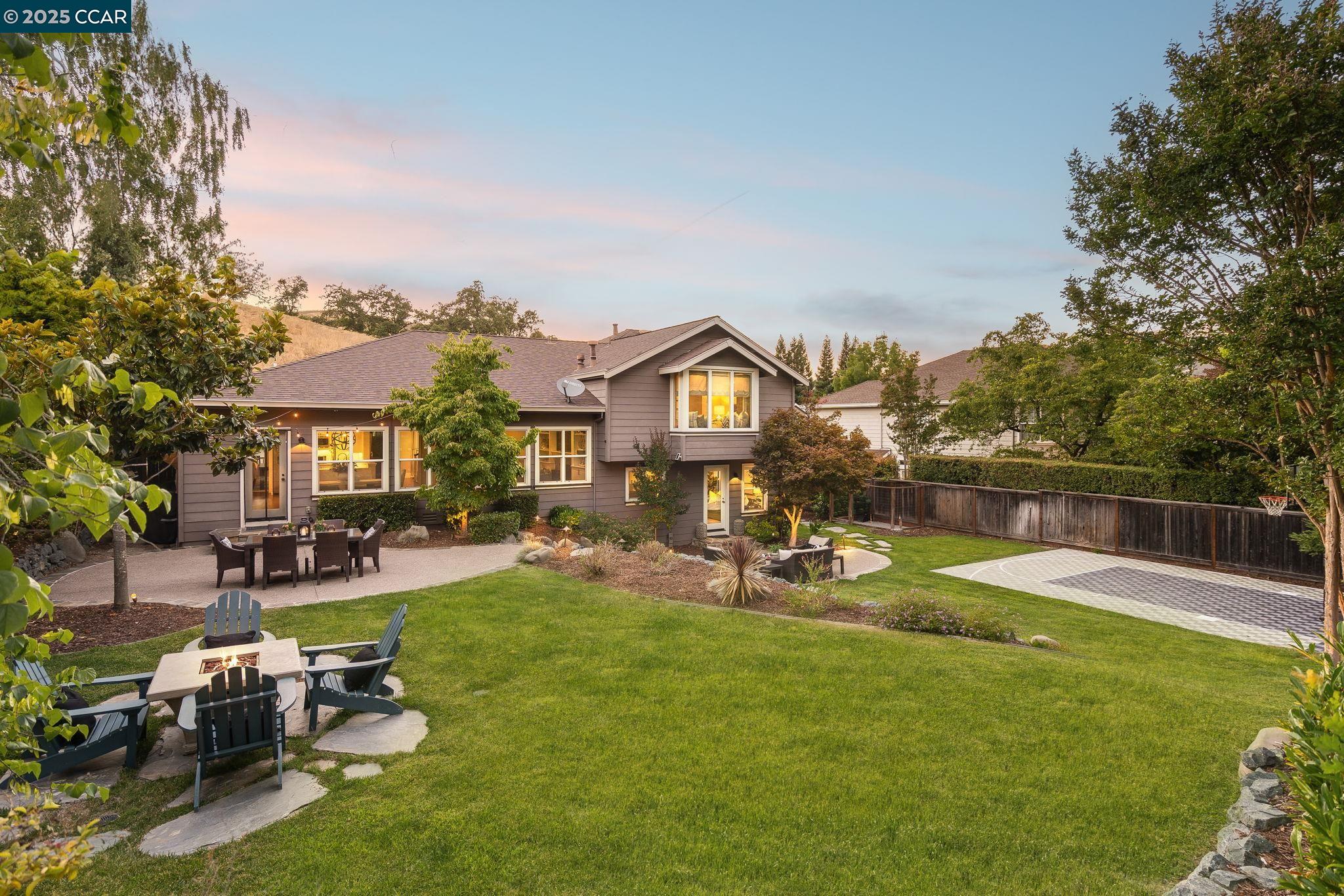 Detail Gallery Image 38 of 52 For 108 Shadewell Dr, Danville,  CA 94506 - 4 Beds | 3/1 Baths