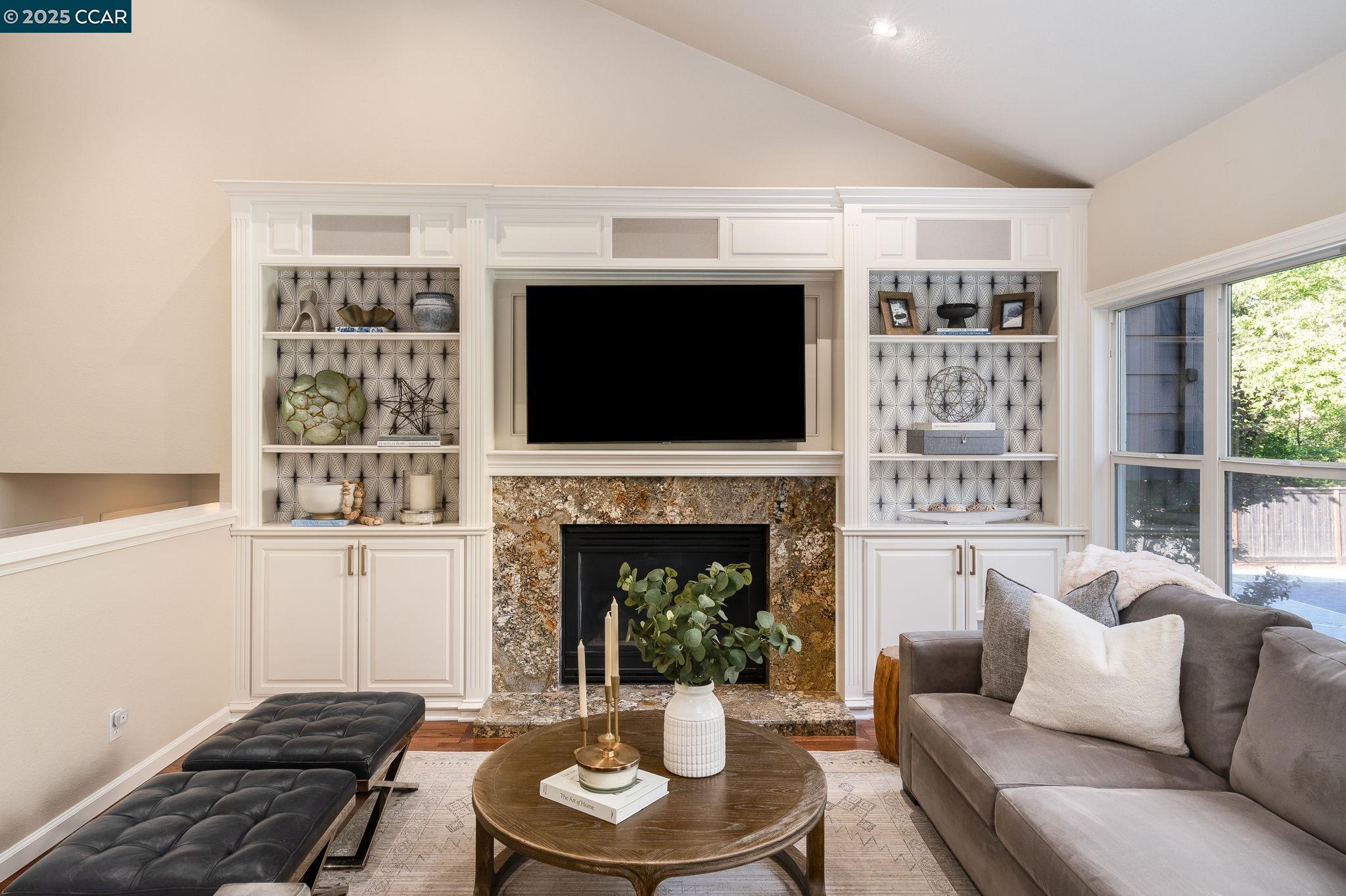 Detail Gallery Image 9 of 52 For 108 Shadewell Dr, Danville,  CA 94506 - 4 Beds | 3/1 Baths