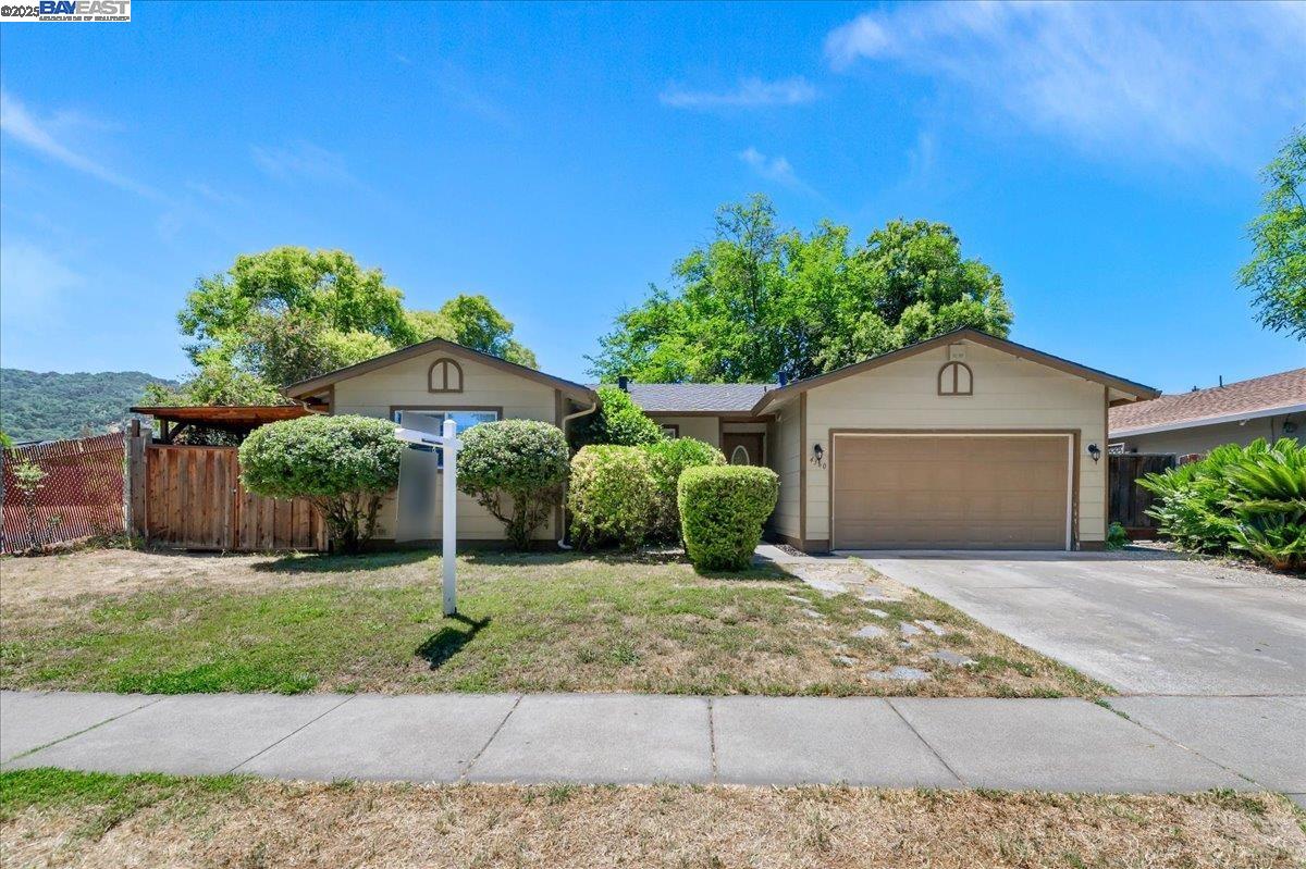Detail Gallery Image 1 of 1 For 4360 Muirwood Drive, Pleasanton,  CA 94588 - 3 Beds | 2 Baths