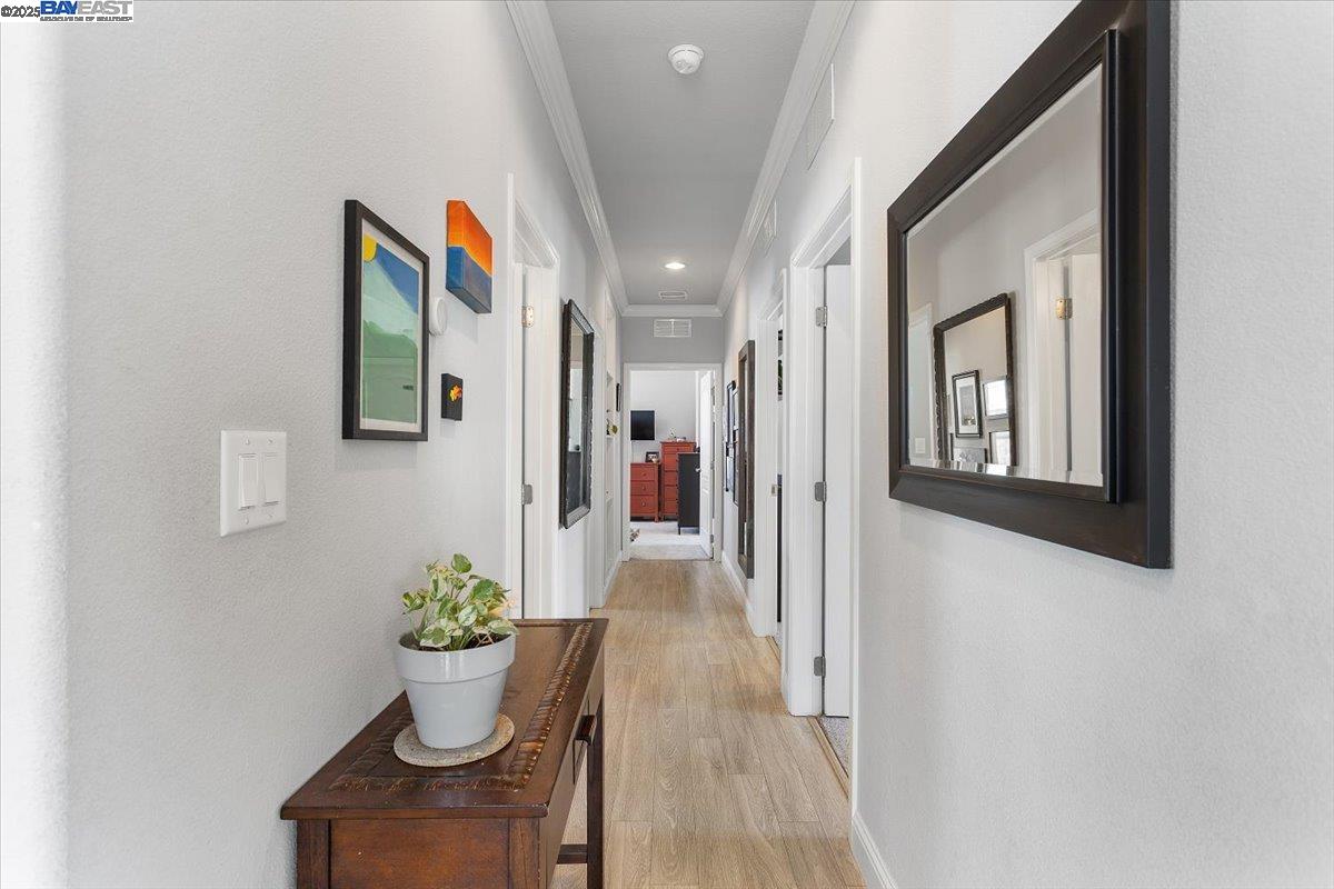 Detail Gallery Image 29 of 45 For 3015 E Bayshore Road #423 #423,  Redwood City,  CA 94063 - 3 Beds | 2 Baths
