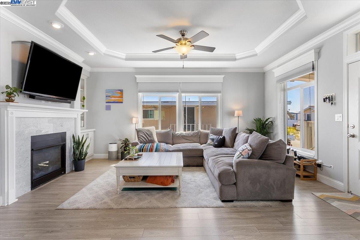 Detail Gallery Image 5 of 45 For 3015 E Bayshore Road #423 #423,  Redwood City,  CA 94063 - 3 Beds | 2 Baths