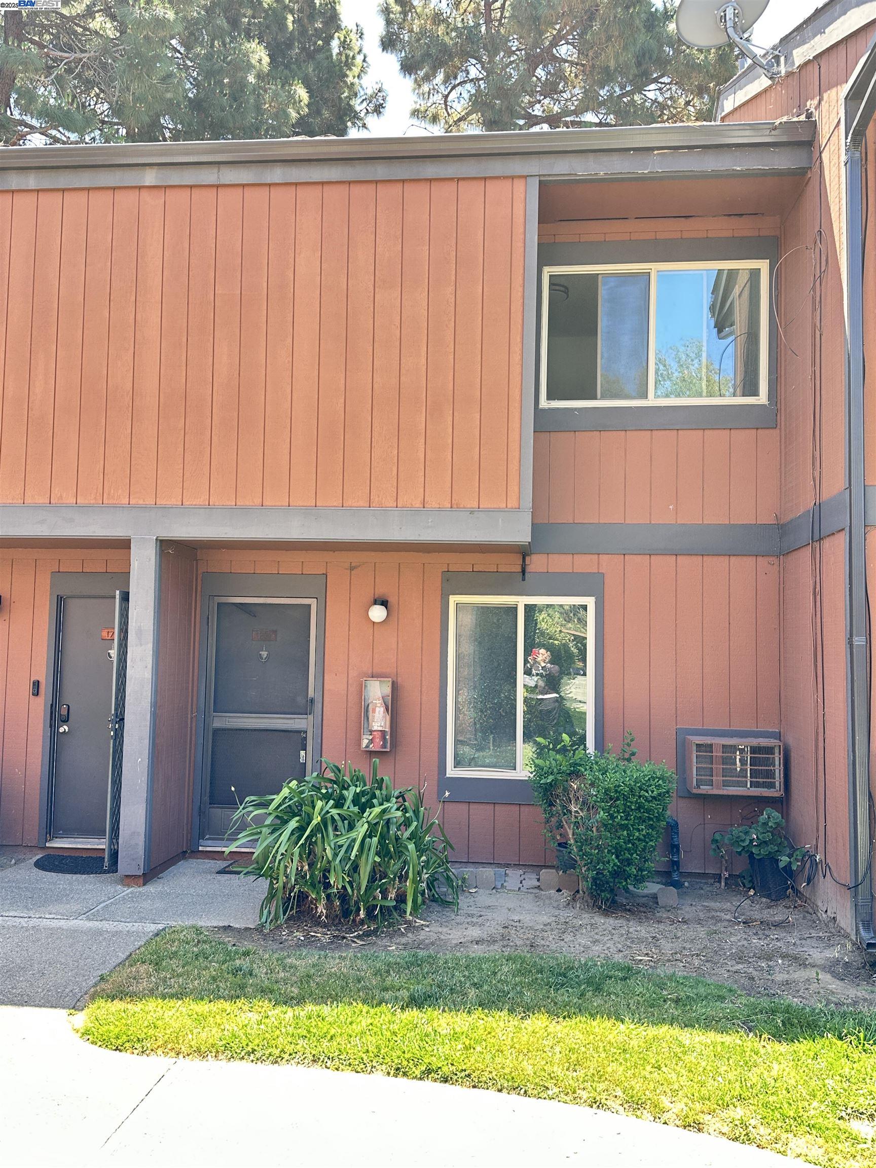 Photo #2: 41101598 Listing 