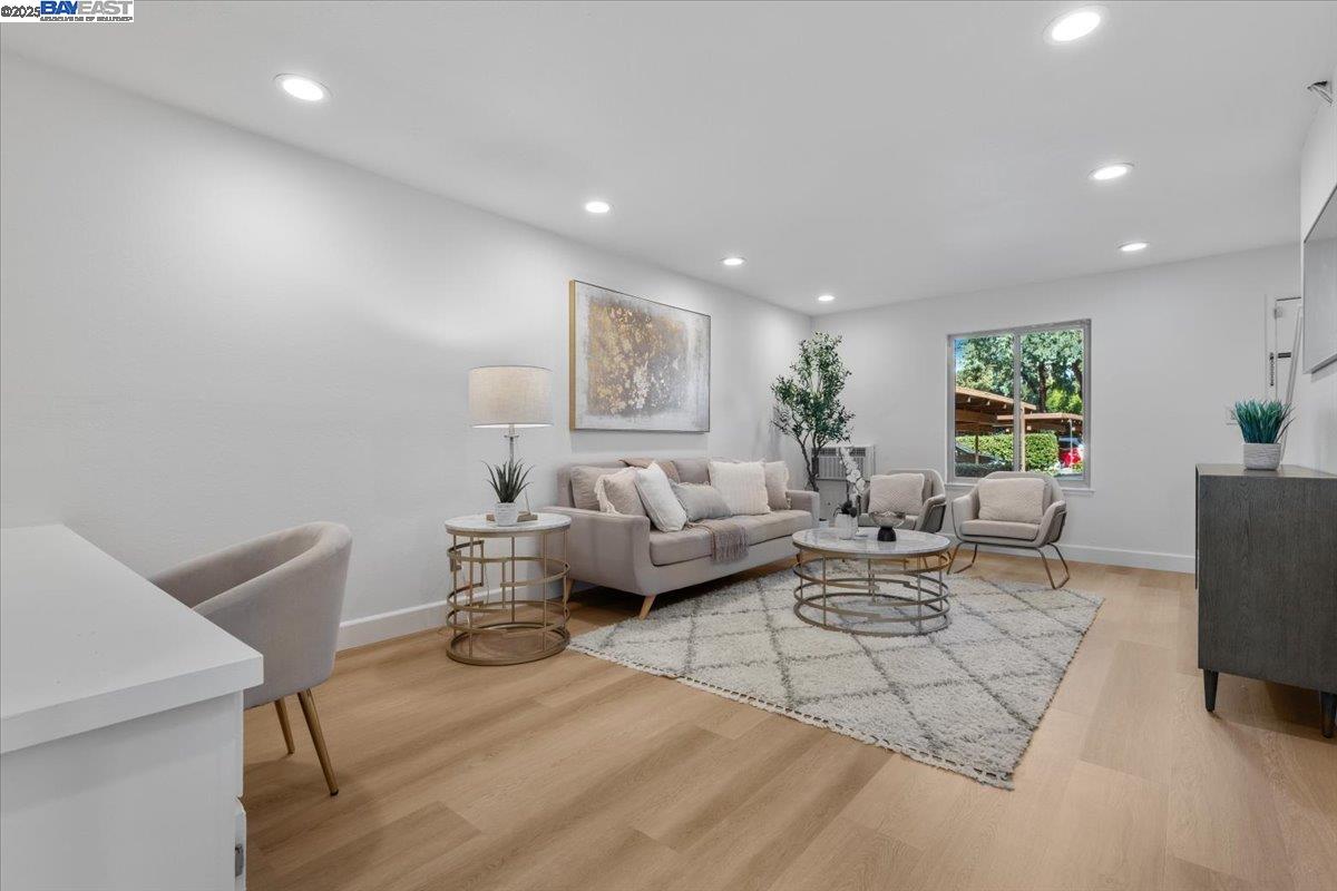Photo #6: 41101598 Listing 