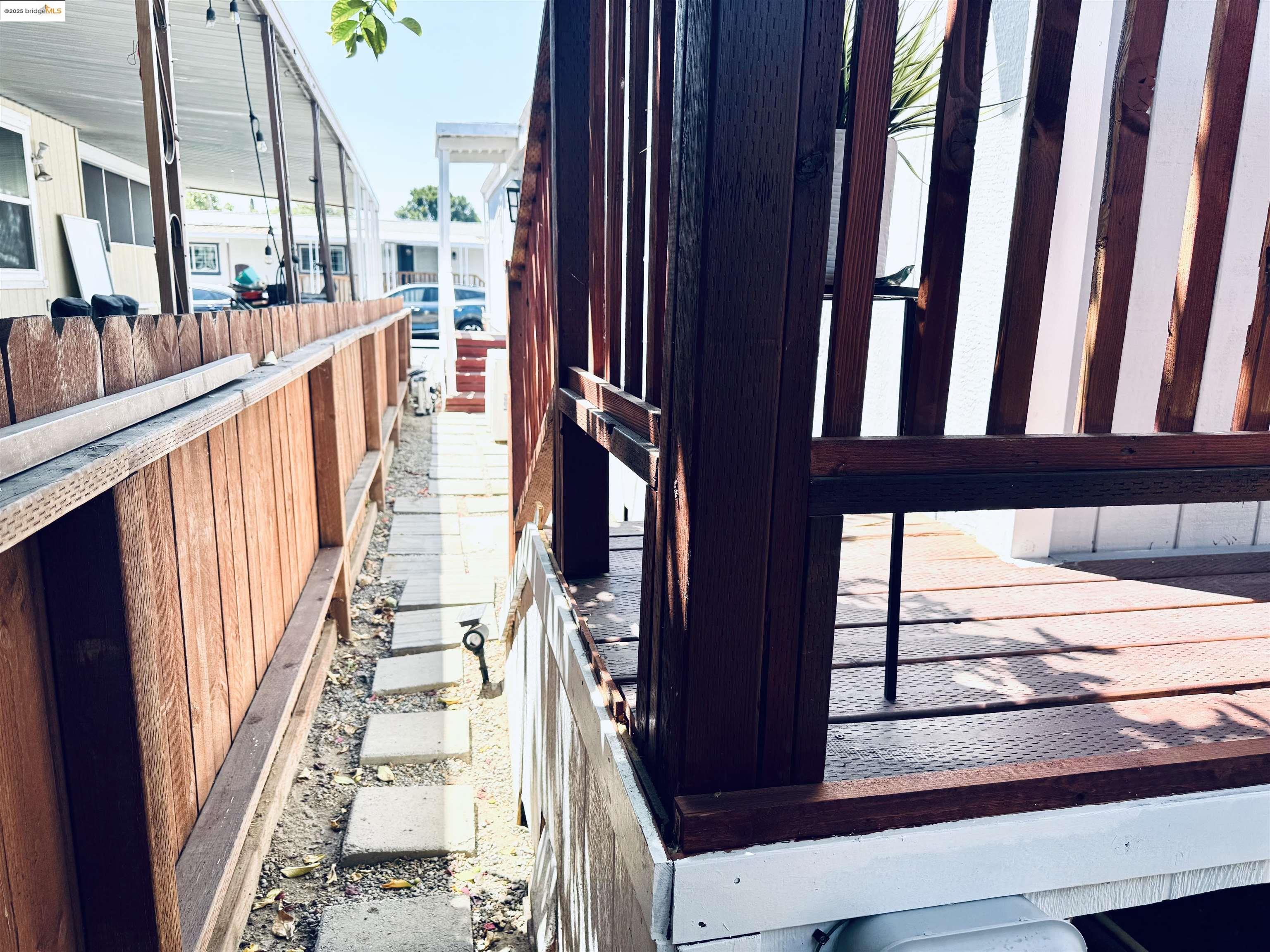 Detail Gallery Image 24 of 27 For 812 W Clover Road #89,  Tracy,  CA 95376 - 3 Beds | 2 Baths