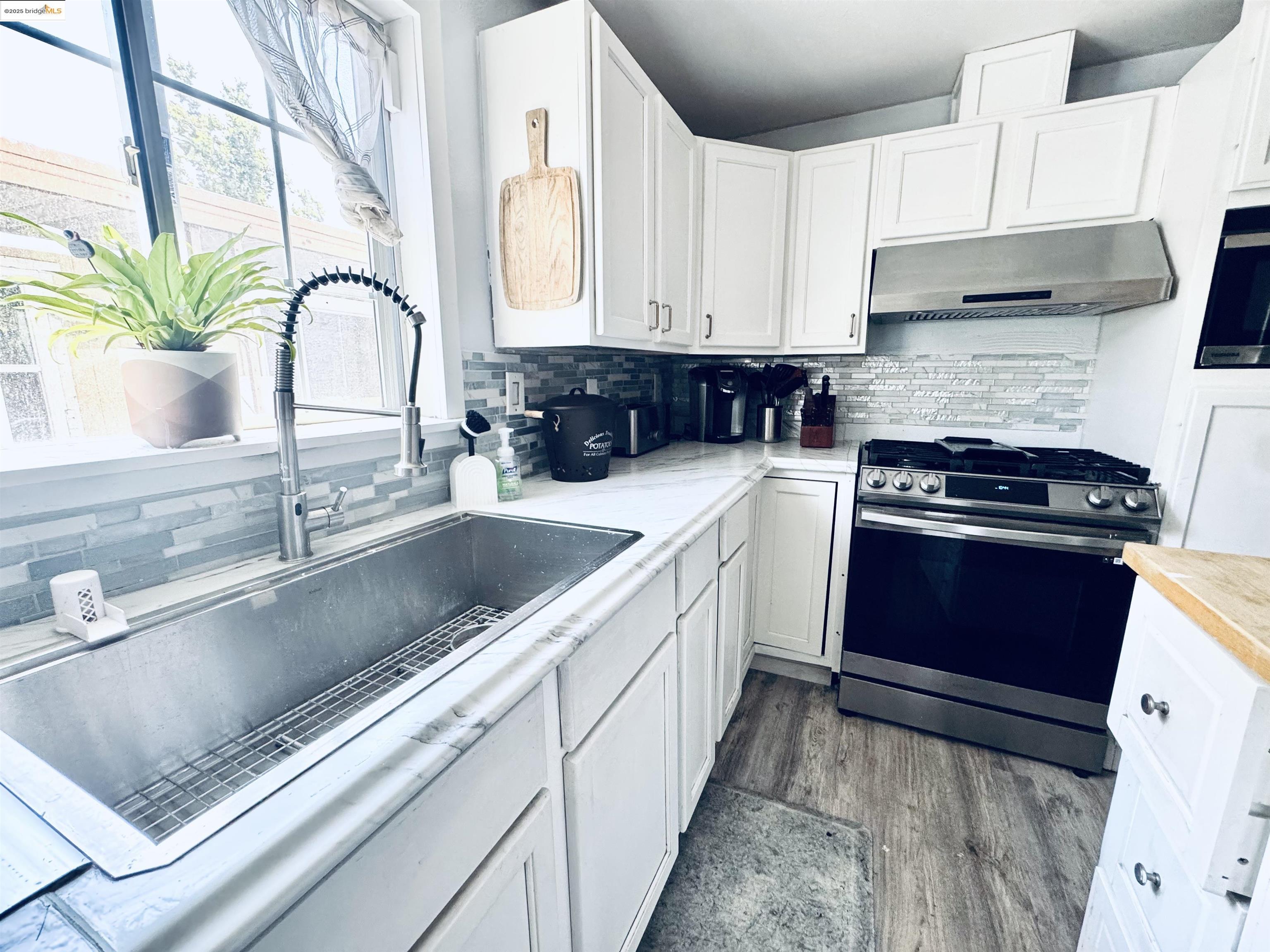Detail Gallery Image 8 of 27 For 812 W Clover Road #89,  Tracy,  CA 95376 - 3 Beds | 2 Baths