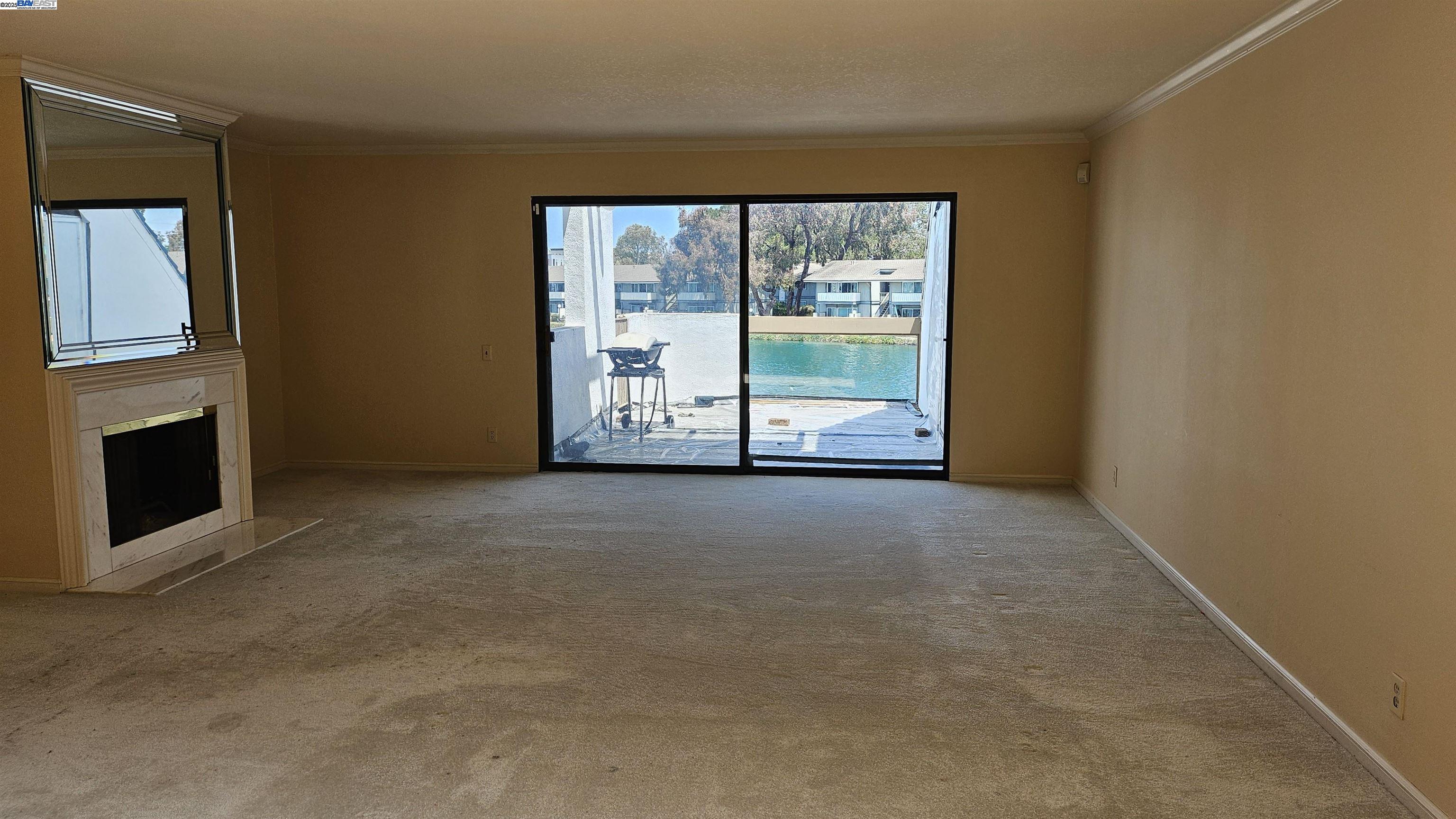 Detail Gallery Image 12 of 15 For 1019 Lido Ln, Foster City,  CA 94404 - 3 Beds | 2/1 Baths