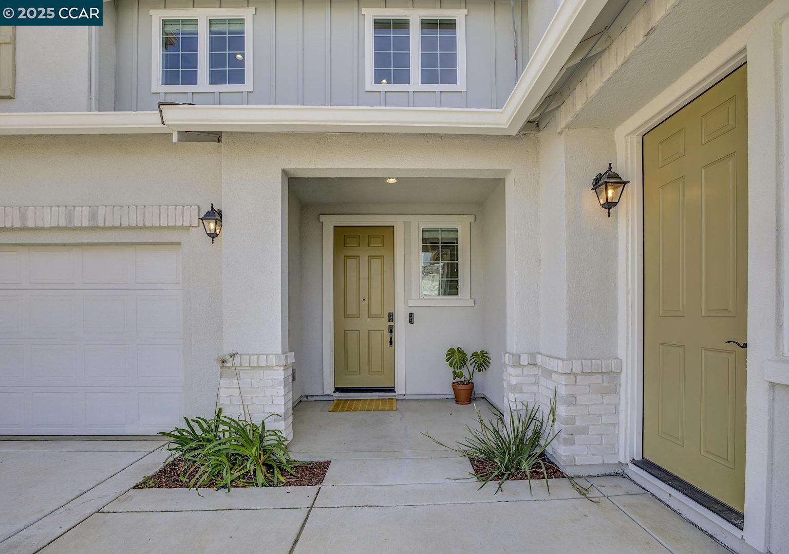 Detail Gallery Image 3 of 56 For 749 Hydrangea Dr, Vacaville,  CA 95687 - 4 Beds | 3/1 Baths
