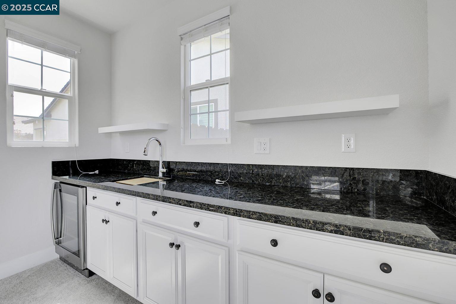 Detail Gallery Image 23 of 56 For 749 Hydrangea Dr, Vacaville,  CA 95687 - 4 Beds | 3/1 Baths