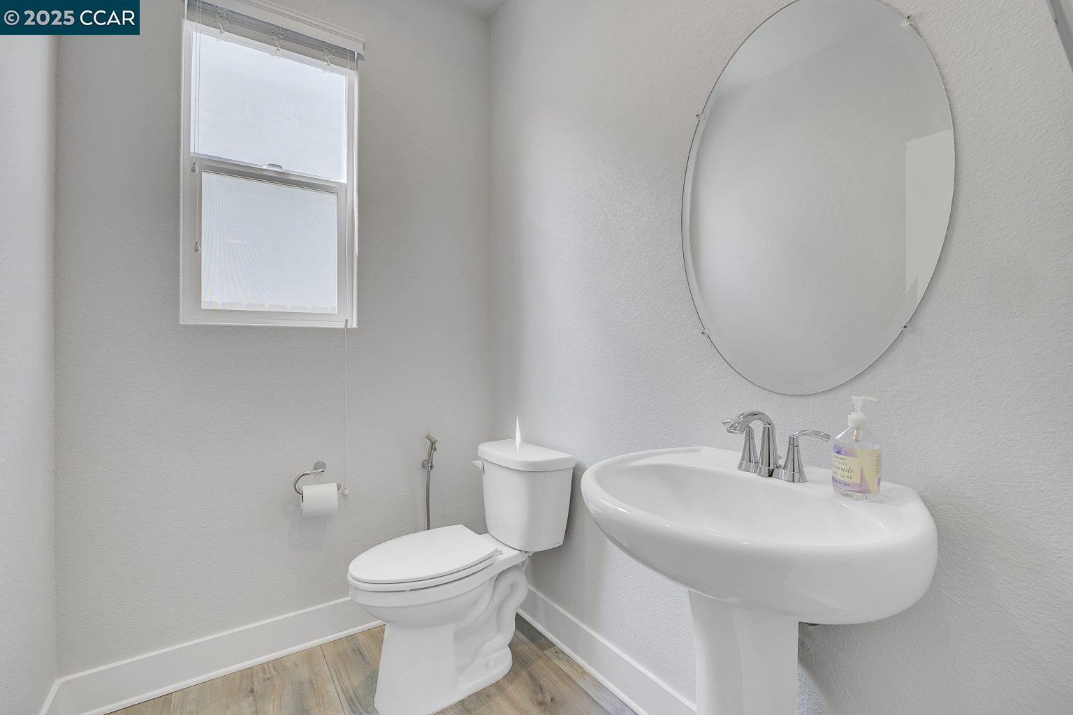 Detail Gallery Image 25 of 56 For 749 Hydrangea Dr, Vacaville,  CA 95687 - 4 Beds | 3/1 Baths