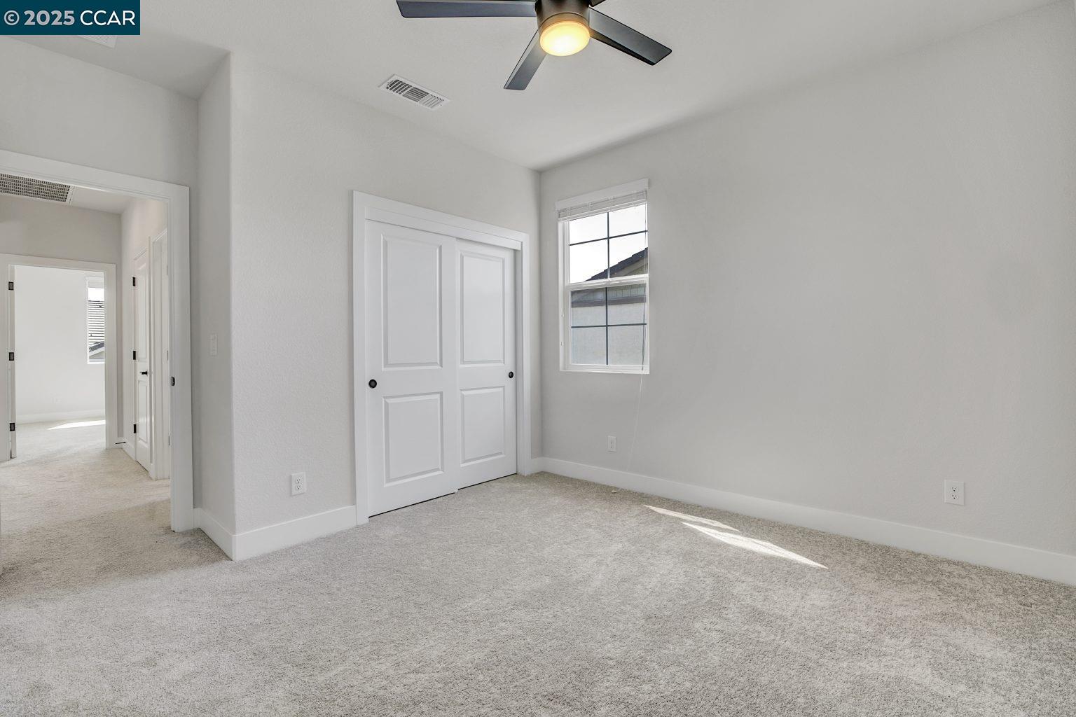 Detail Gallery Image 34 of 56 For 749 Hydrangea Dr, Vacaville,  CA 95687 - 4 Beds | 3/1 Baths