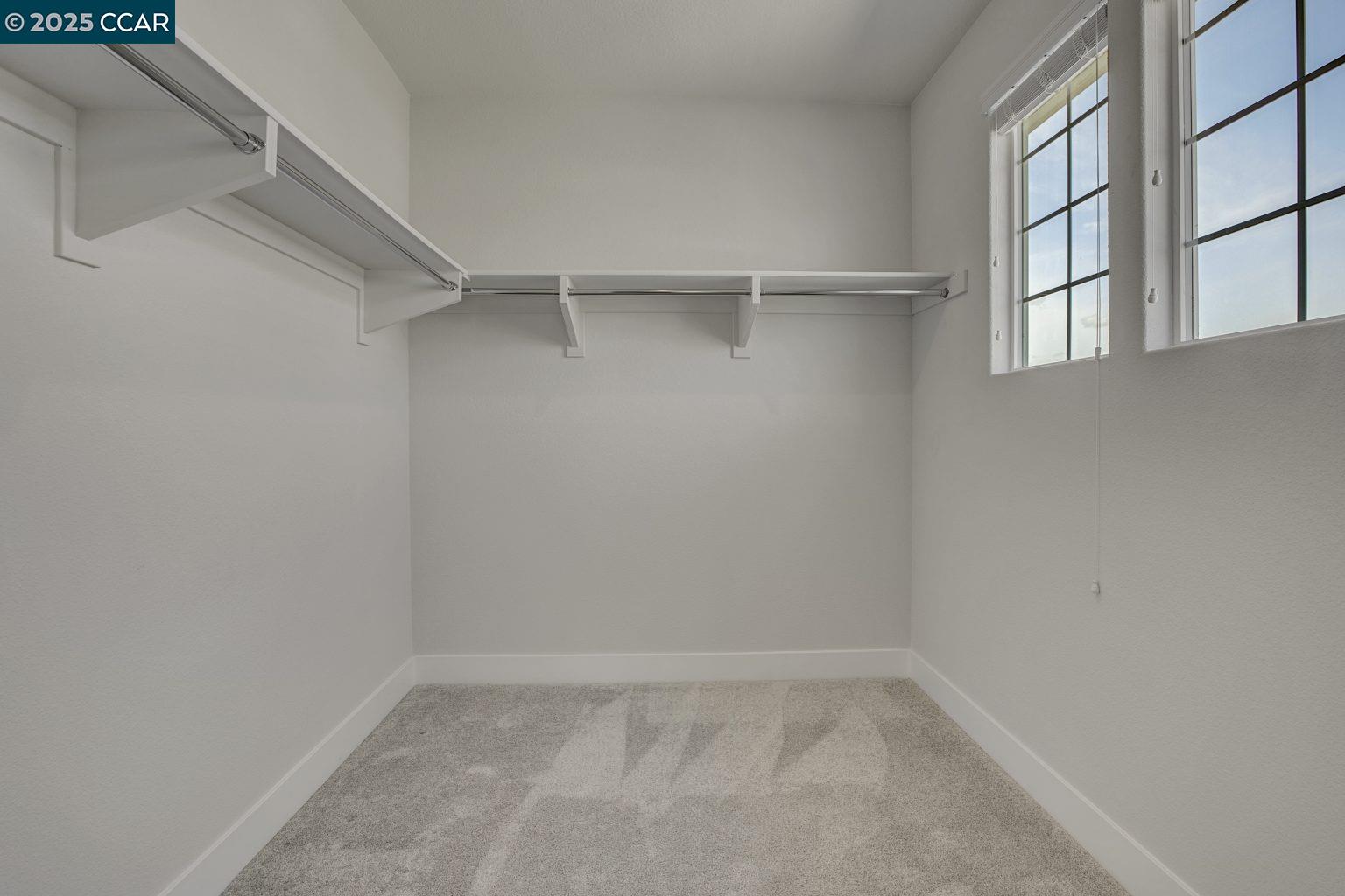 Detail Gallery Image 42 of 56 For 749 Hydrangea Dr, Vacaville,  CA 95687 - 4 Beds | 3/1 Baths