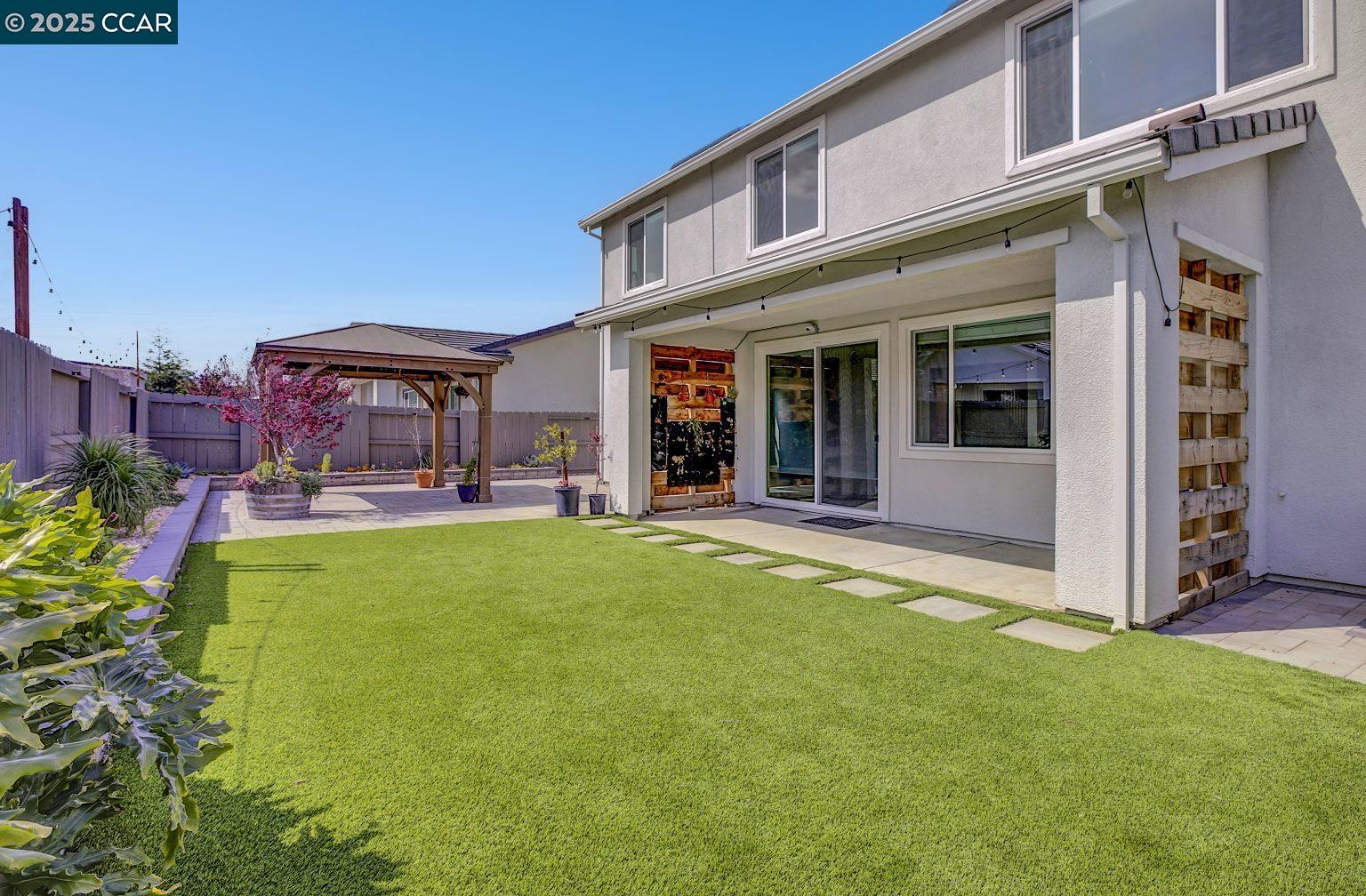 Detail Gallery Image 46 of 56 For 749 Hydrangea Dr, Vacaville,  CA 95687 - 4 Beds | 3/1 Baths