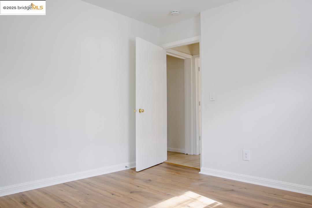 1175 12th St., Oakland, California 94607, 3 Bedrooms Bedrooms, 6 Rooms Rooms,2 BathroomsBathrooms,Residential Lease,For Rent,1175 12th St.,41101626