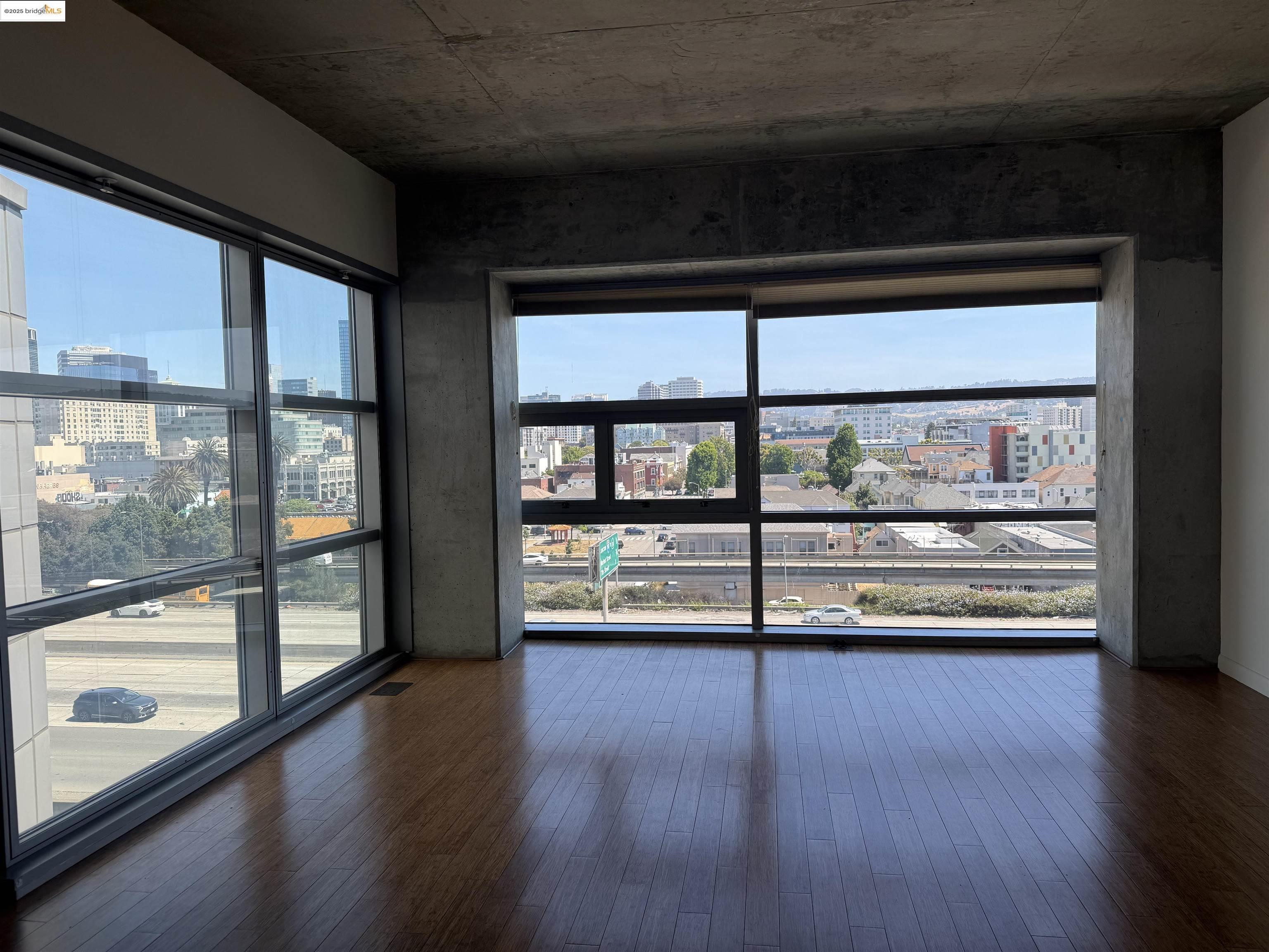 More Details about MLS # 41101632 : 428 ALICE ST. # 817