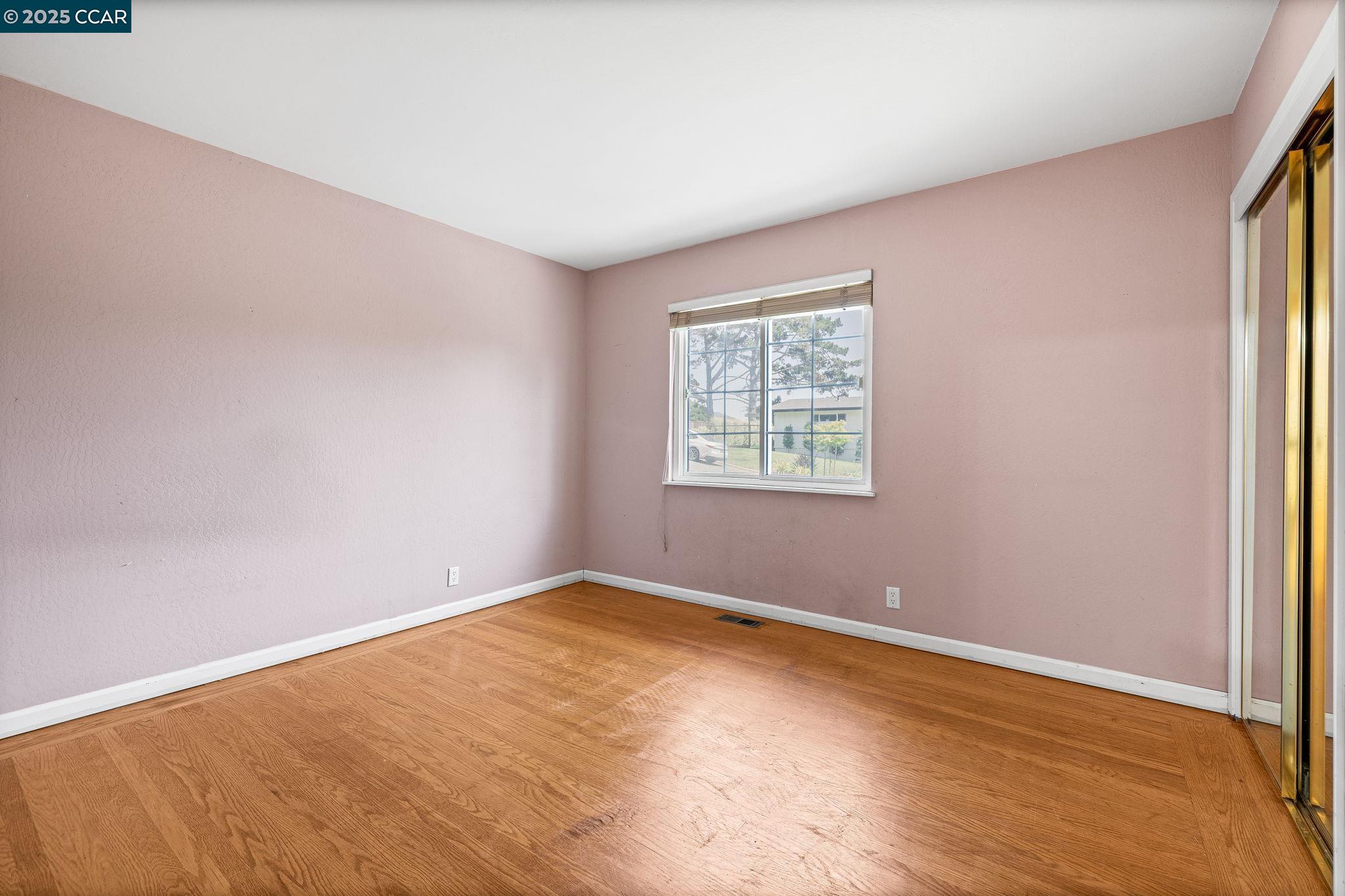 Detail Gallery Image 12 of 27 For 45 La Salle Dr, Moraga,  CA 94556 - 3 Beds | 2 Baths