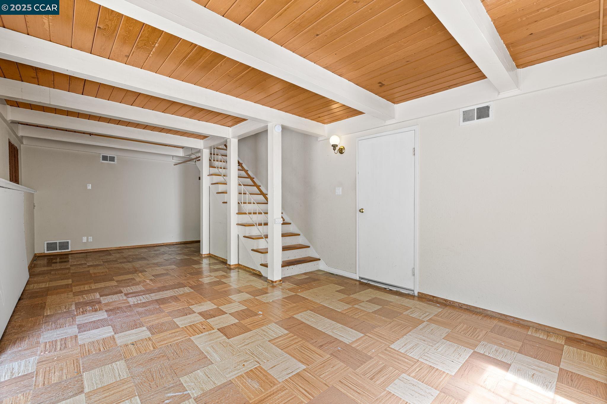 Detail Gallery Image 19 of 27 For 45 La Salle Dr, Moraga,  CA 94556 - 3 Beds | 2 Baths