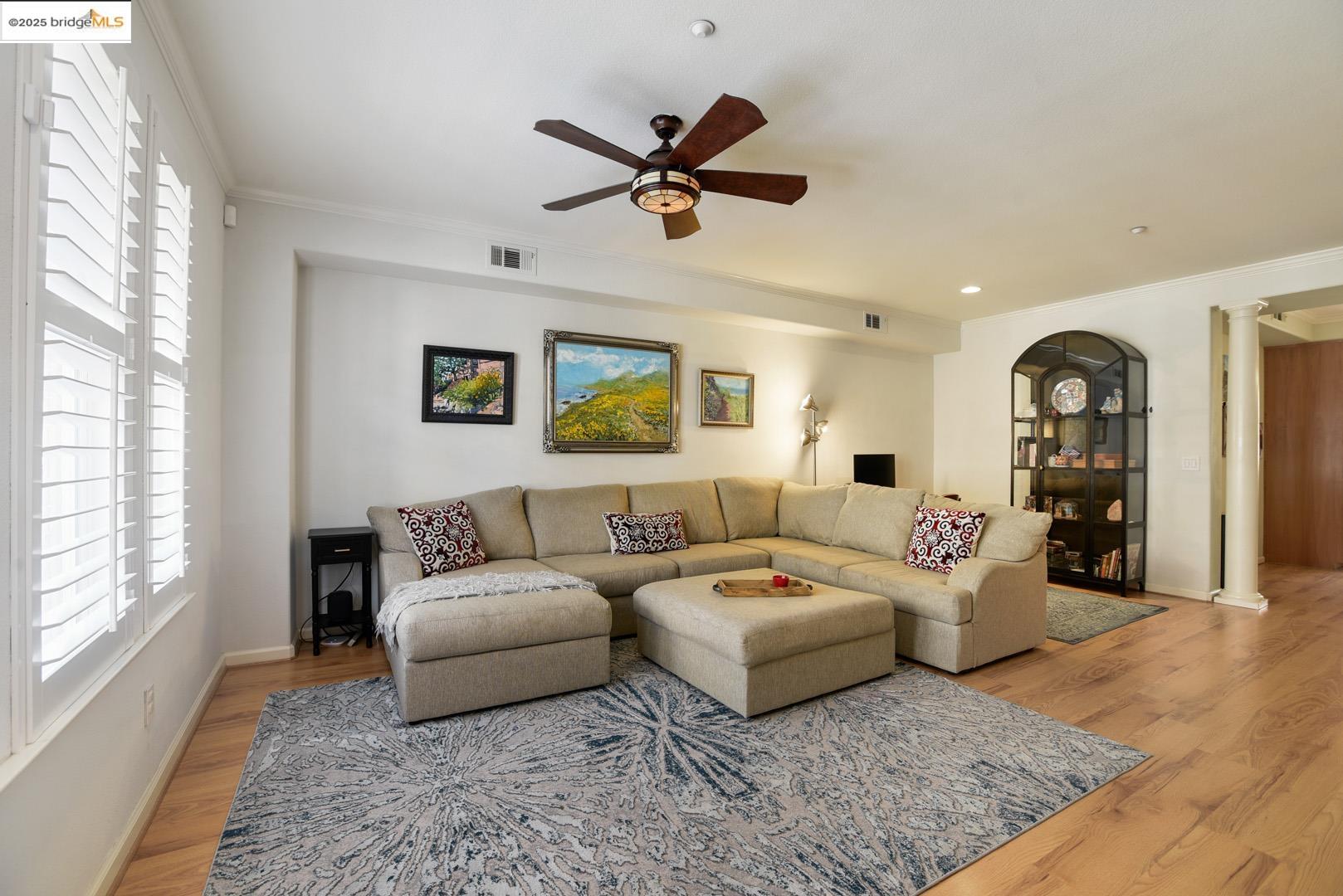 Photo #3: 41101636 Listing 