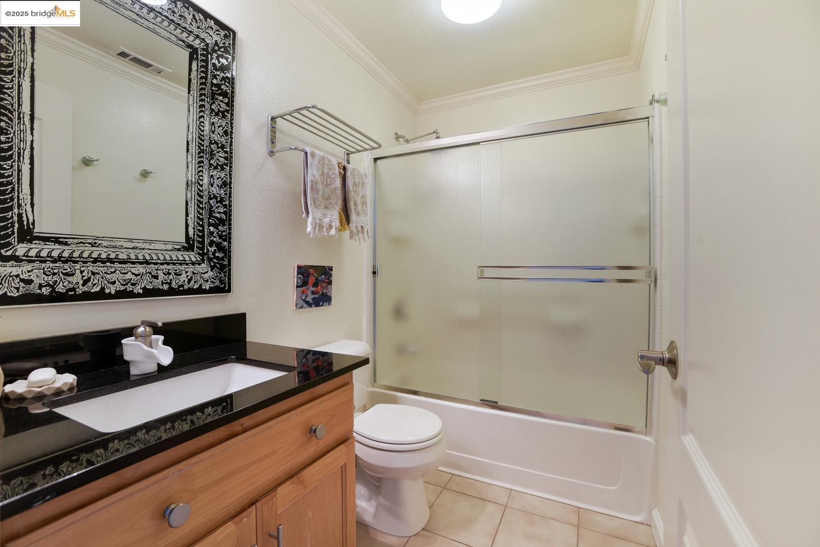 Detail Gallery Image 26 of 45 For 10859 Packard St #155,  Oakland,  CA 94603 - 2 Beds | 2/1 Baths