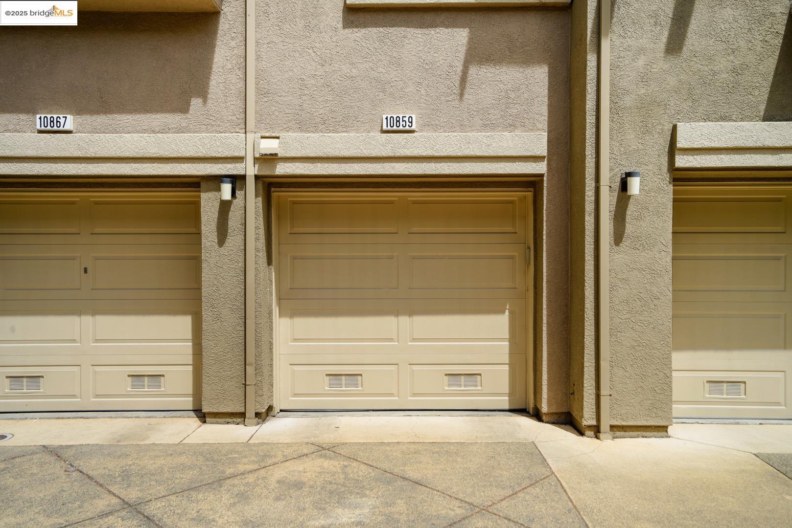 Detail Gallery Image 35 of 45 For 10859 Packard St #155,  Oakland,  CA 94603 - 2 Beds | 2/1 Baths