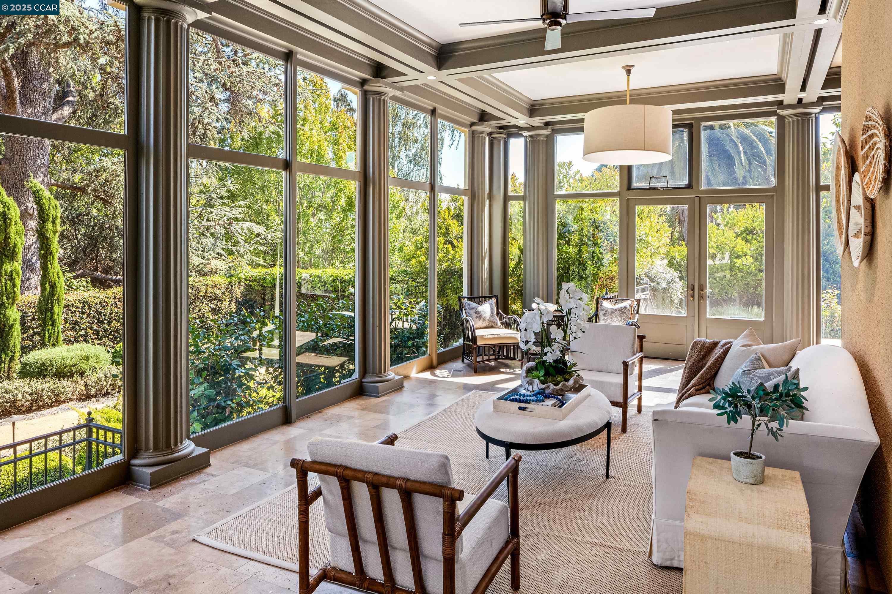 Detail Gallery Image 18 of 39 For 25 Crocker Ave, Piedmont,  CA 94611 - 8 Beds | 7/2 Baths