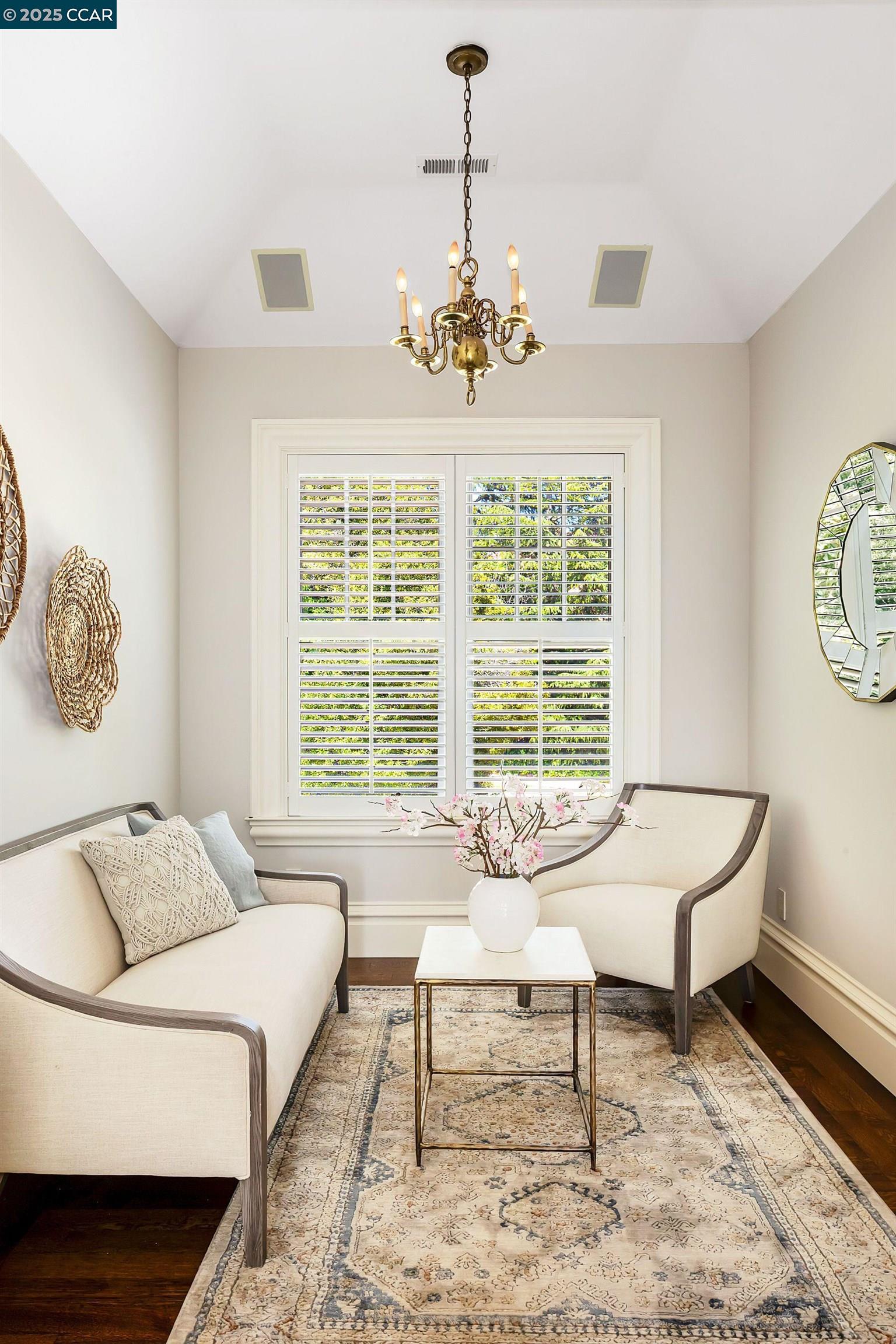 Detail Gallery Image 25 of 39 For 25 Crocker Ave, Piedmont,  CA 94611 - 8 Beds | 7/2 Baths