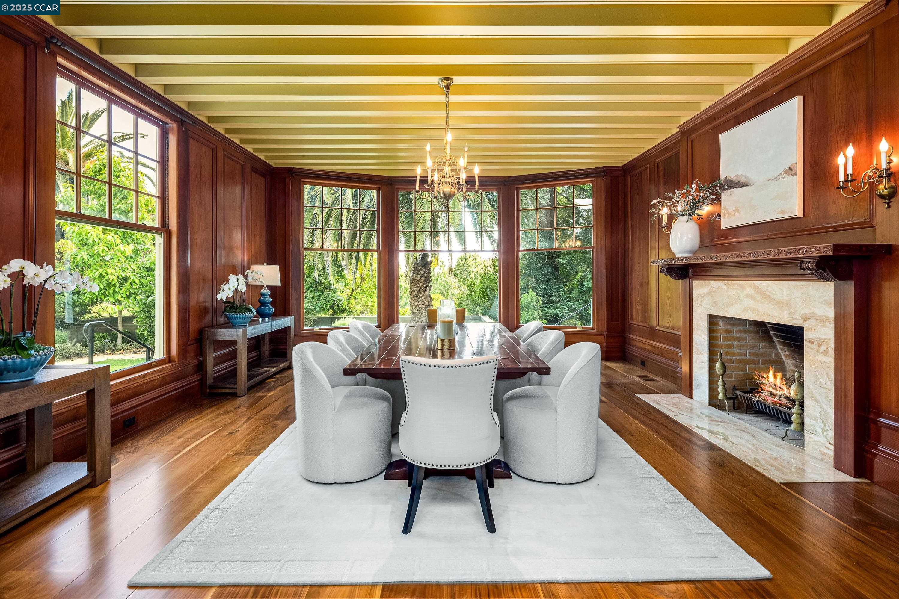Detail Gallery Image 9 of 39 For 25 Crocker Ave, Piedmont,  CA 94611 - 8 Beds | 7/2 Baths