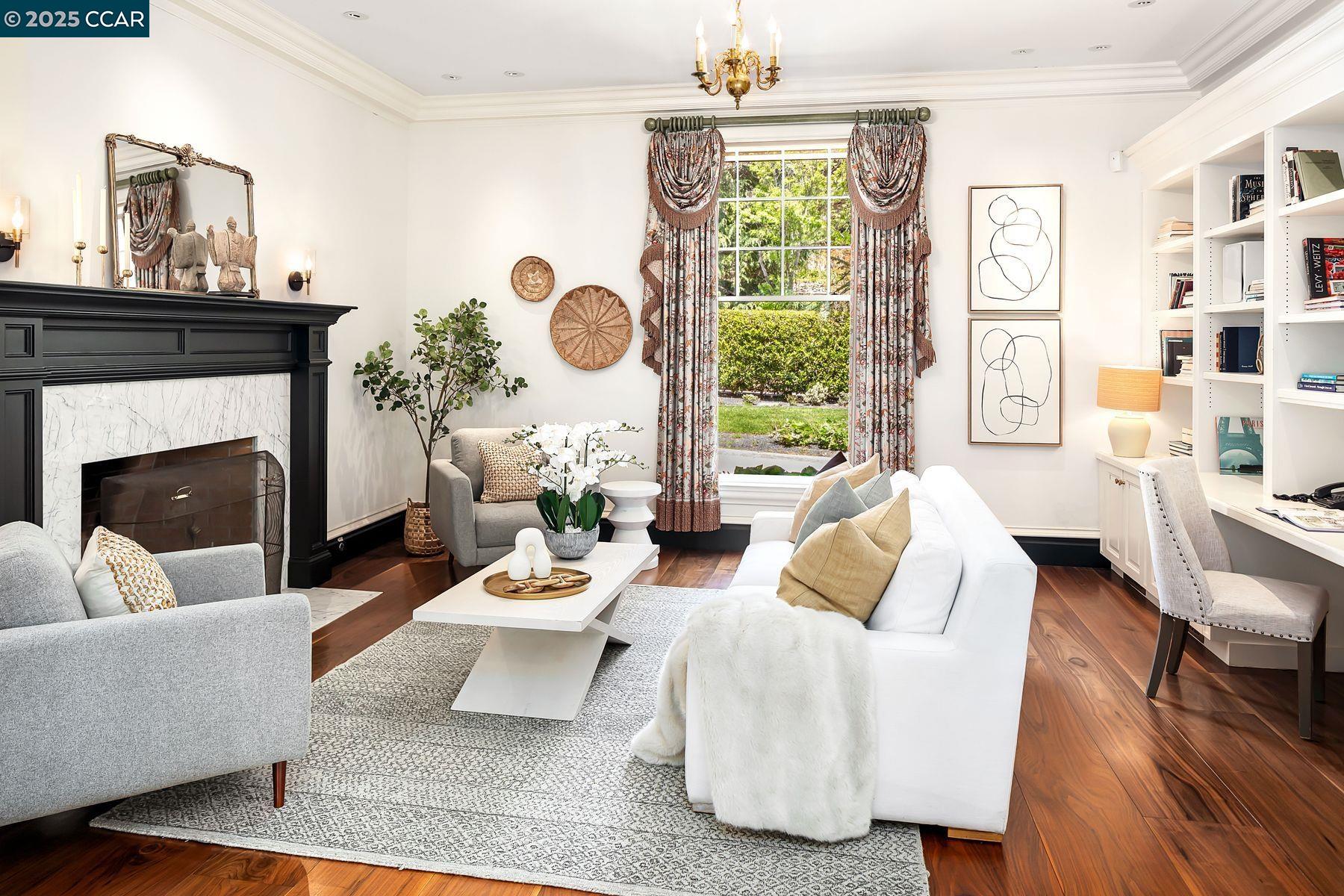 Detail Gallery Image 10 of 39 For 25 Crocker Ave, Piedmont,  CA 94611 - 8 Beds | 7/2 Baths