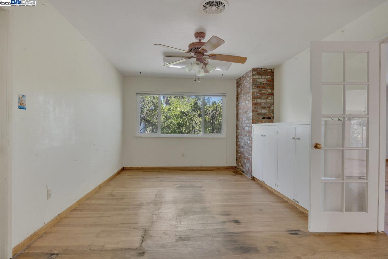 Detail Gallery Image 24 of 36 For 19394 Bainter Ave, Los Gatos,  CA 95030 - 3 Beds | 2 Baths