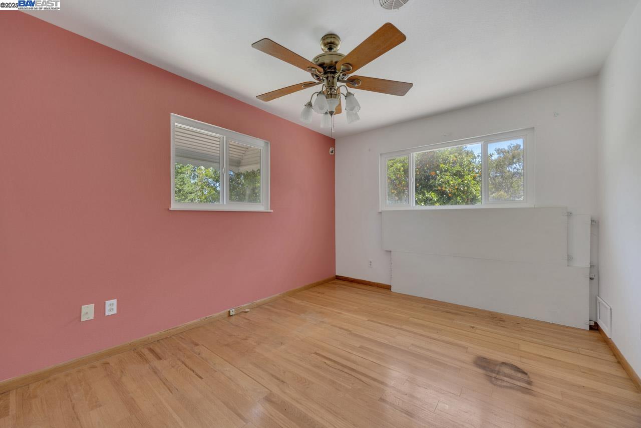 Detail Gallery Image 31 of 36 For 19394 Bainter Ave, Los Gatos,  CA 95030 - 3 Beds | 2 Baths