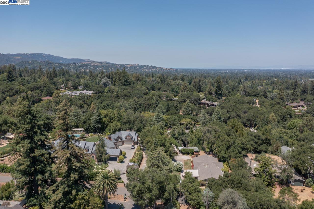 Detail Gallery Image 33 of 36 For 19394 Bainter Ave, Los Gatos,  CA 95030 - 3 Beds | 2 Baths