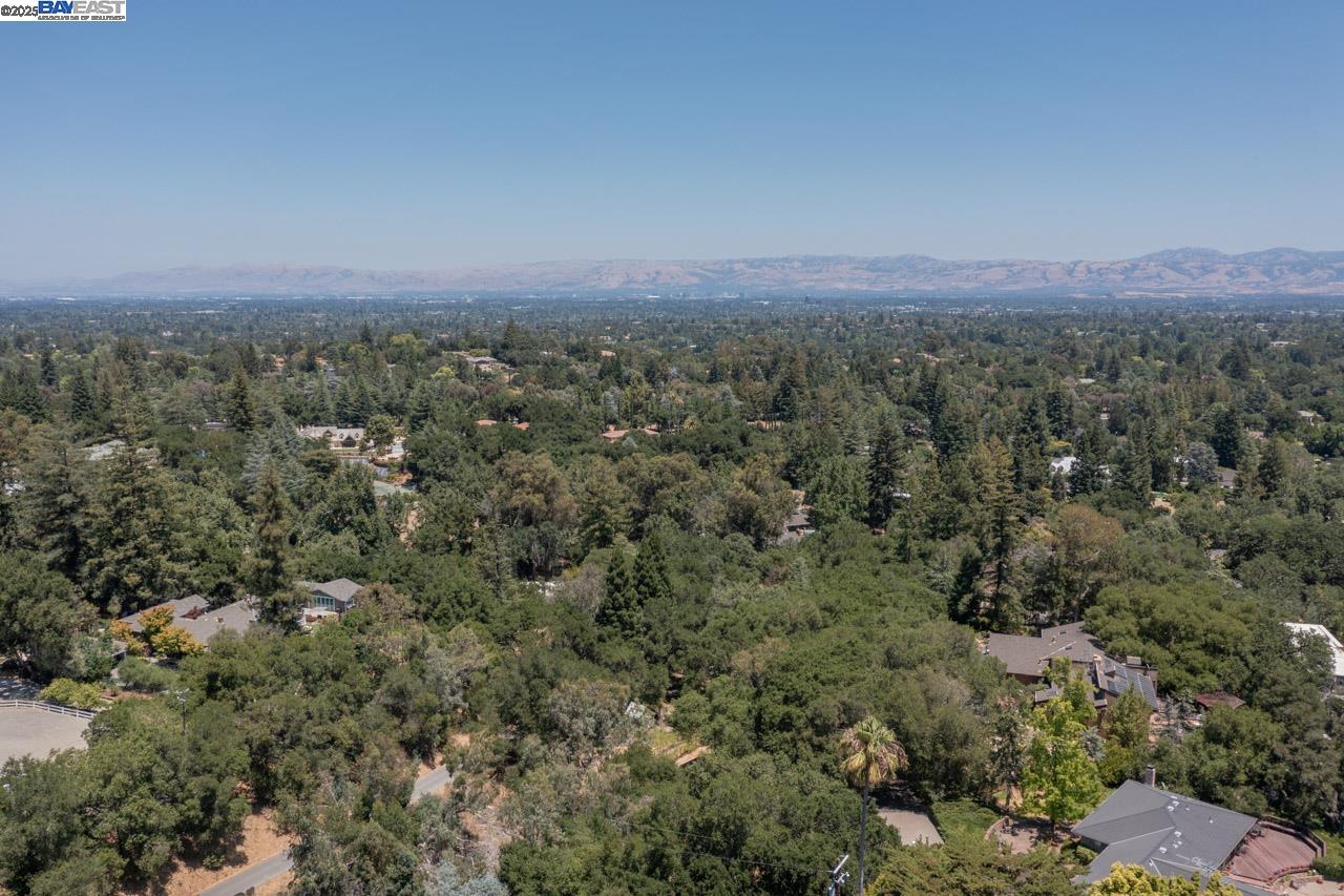 Detail Gallery Image 34 of 36 For 19394 Bainter Ave, Los Gatos,  CA 95030 - 3 Beds | 2 Baths