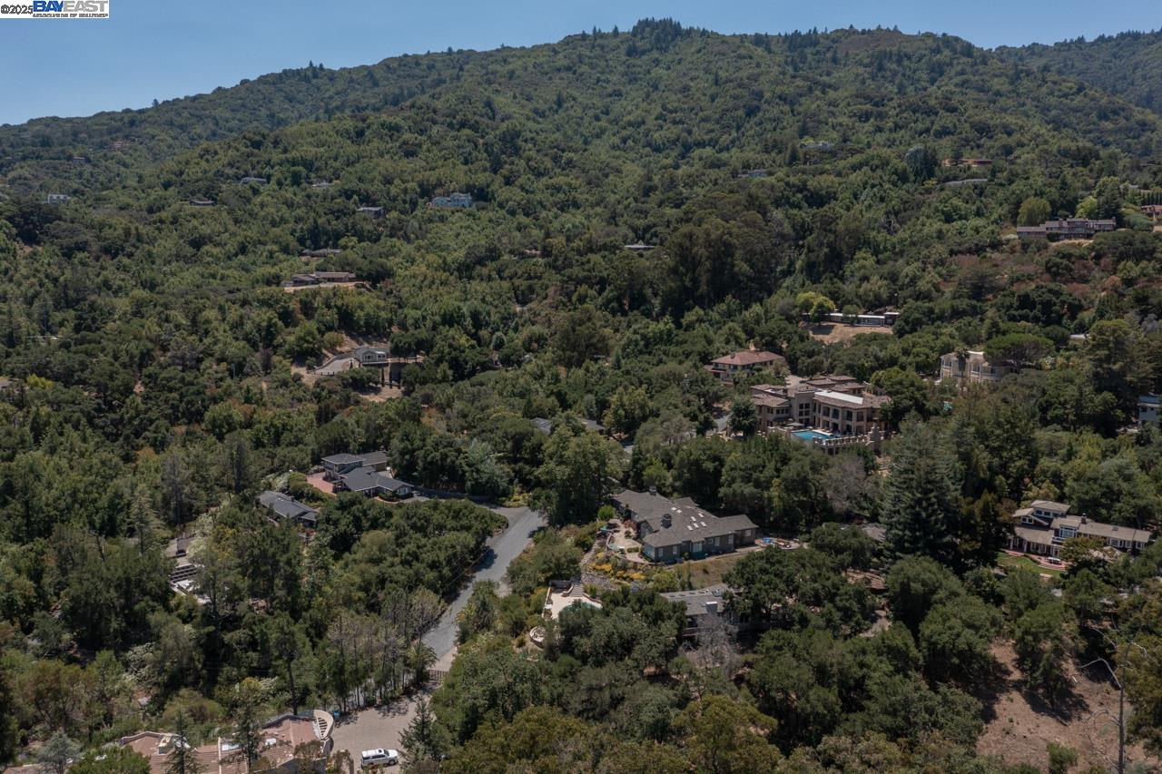 Detail Gallery Image 36 of 36 For 19394 Bainter Ave, Los Gatos,  CA 95030 - 3 Beds | 2 Baths